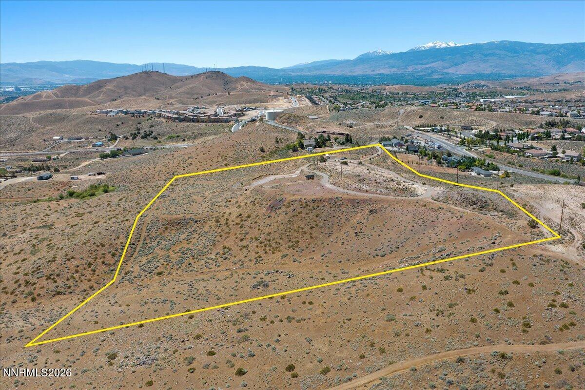 3589 E Golden Valley Road Property Photo 3