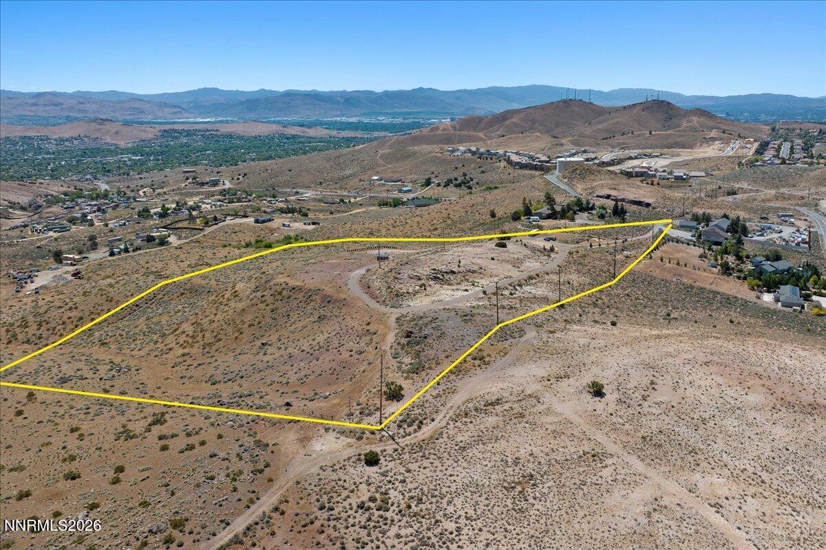 3589 E Golden Valley Road Property Photo 4