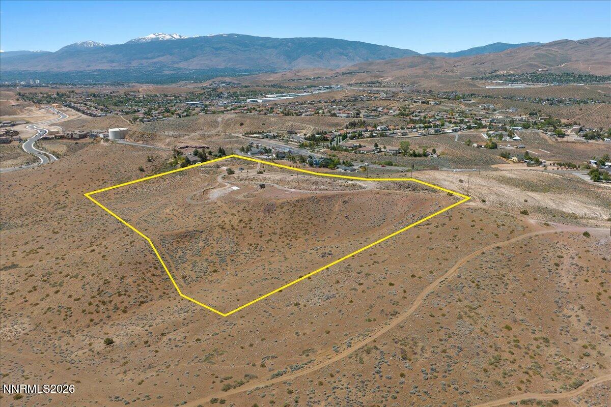 3589 E Golden Valley Road Property Photo 5