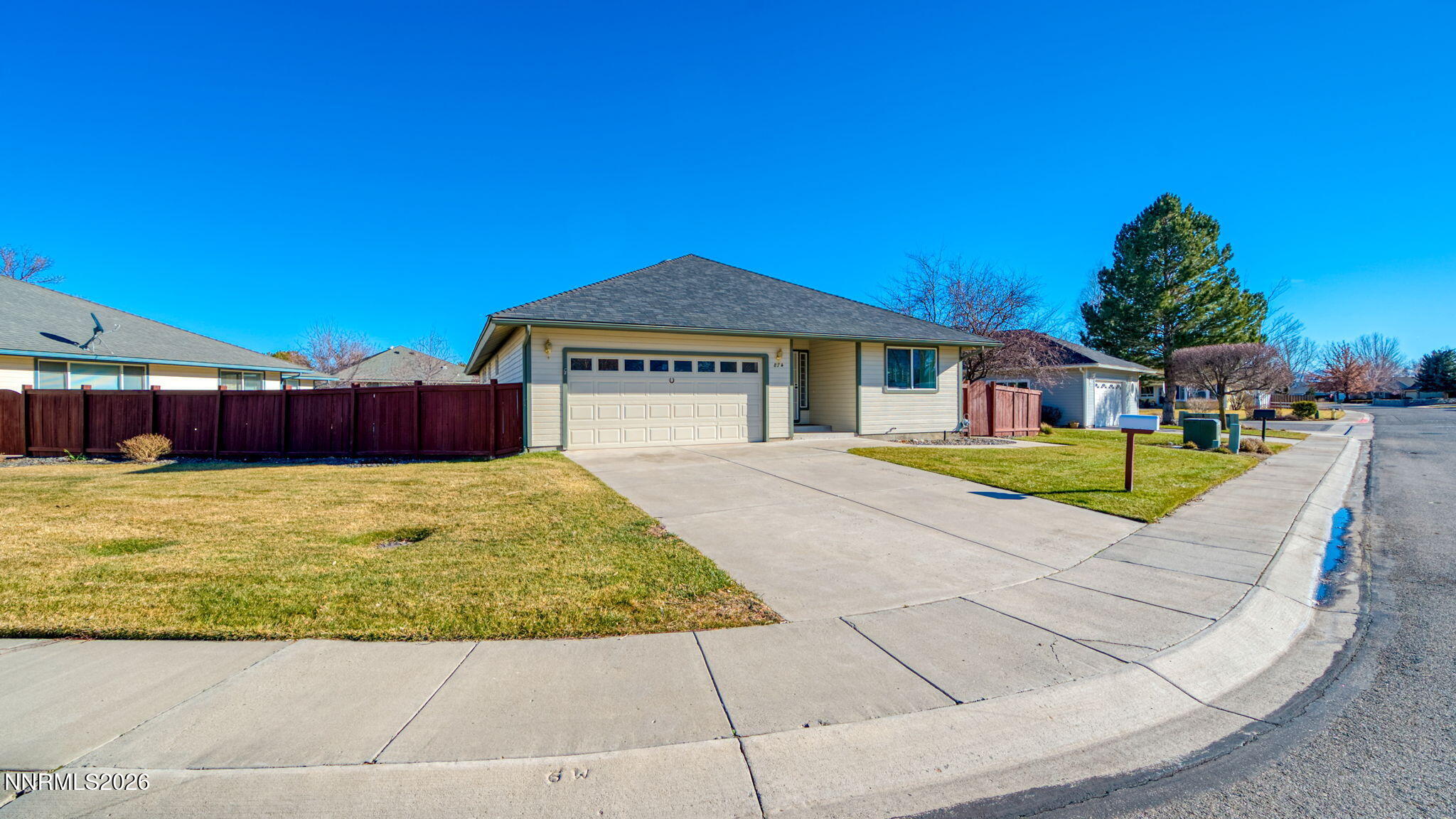814 Mahogany Drive Property Photo 3