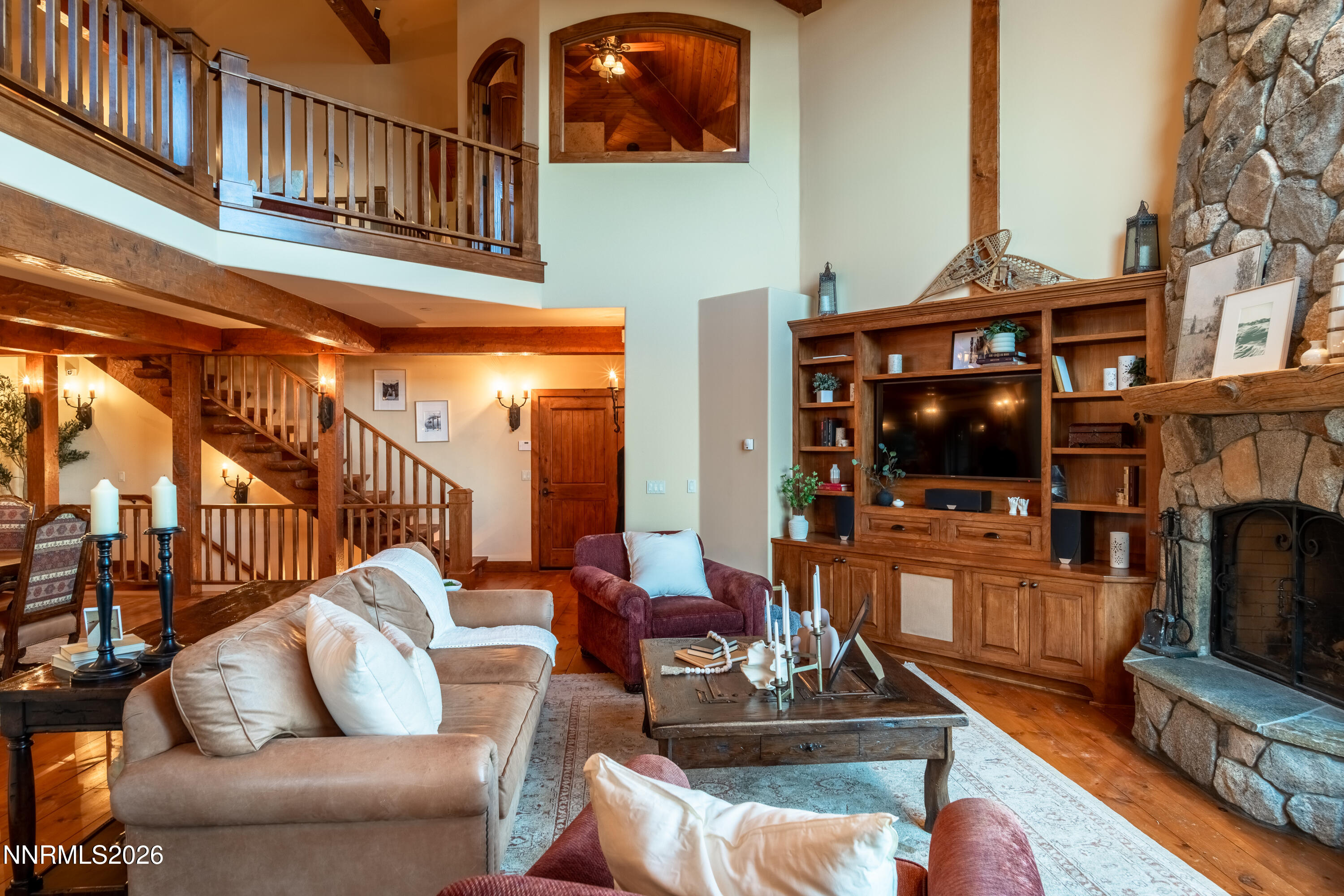 1631 Needle Peak Road Property Photo 8