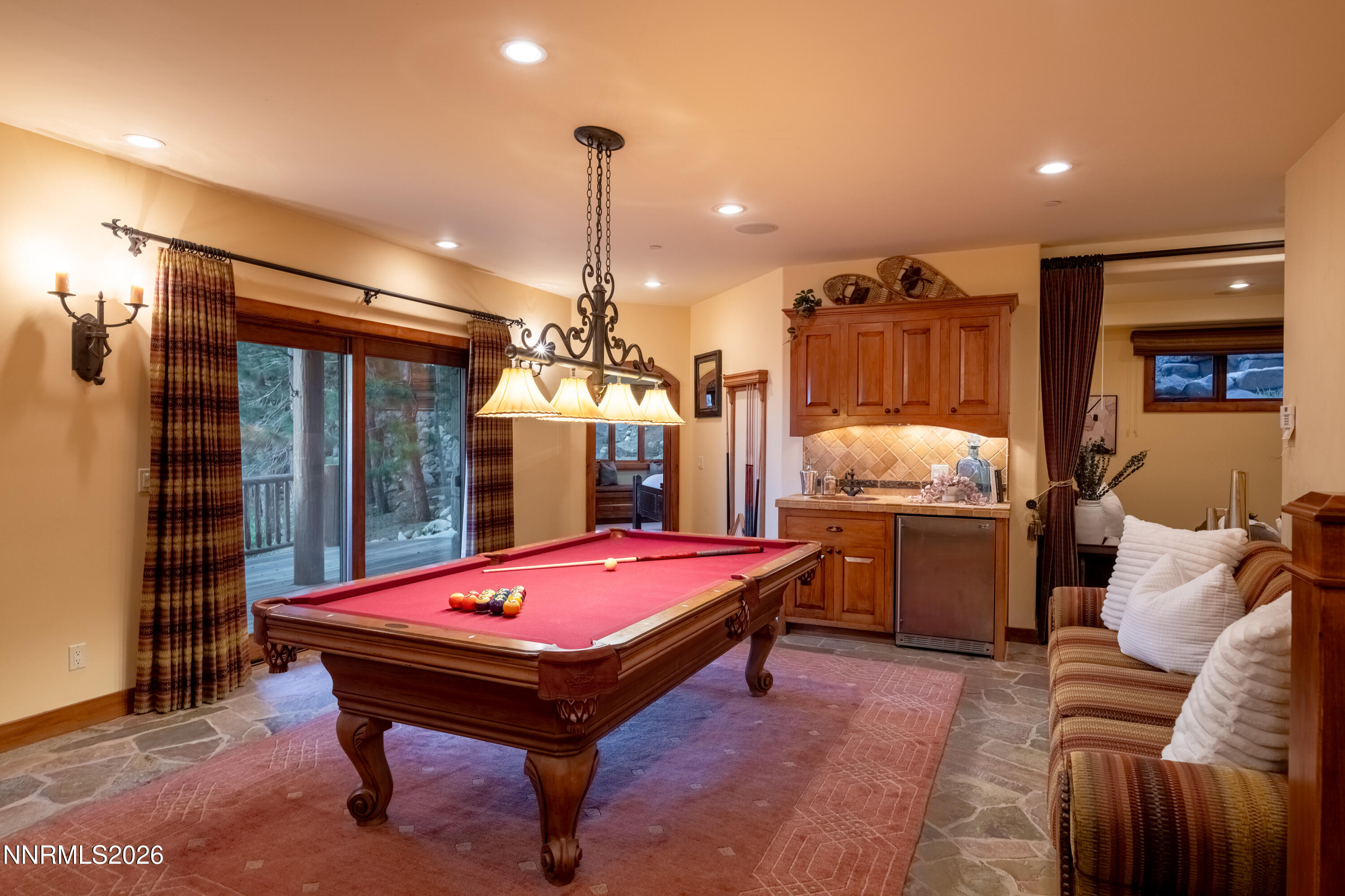1631 Needle Peak Road Property Photo 20