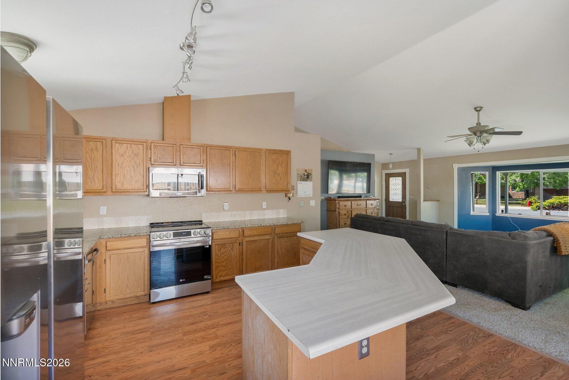 170 Monumental Circle Property Photo 8