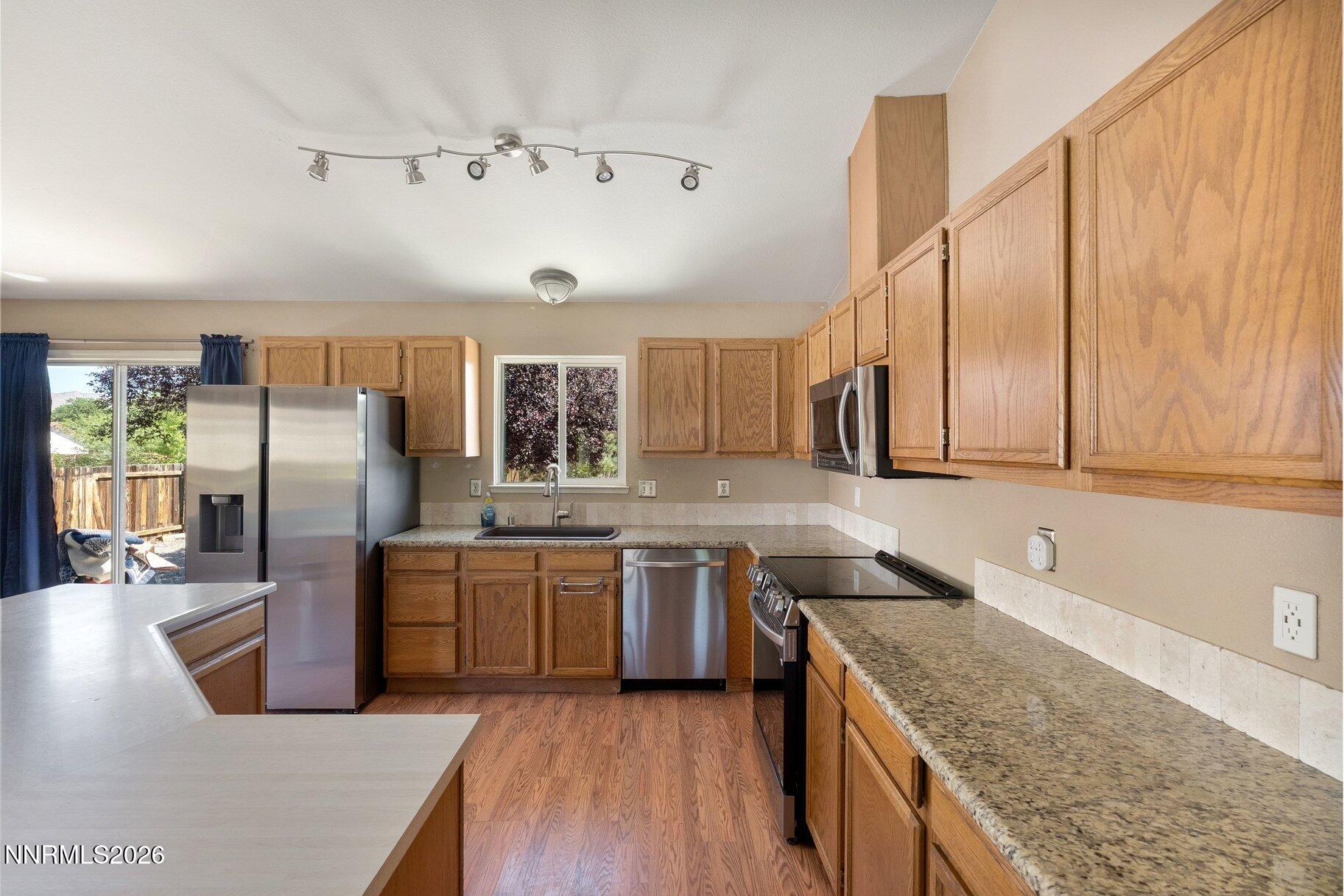 170 Monumental Circle Property Photo 10