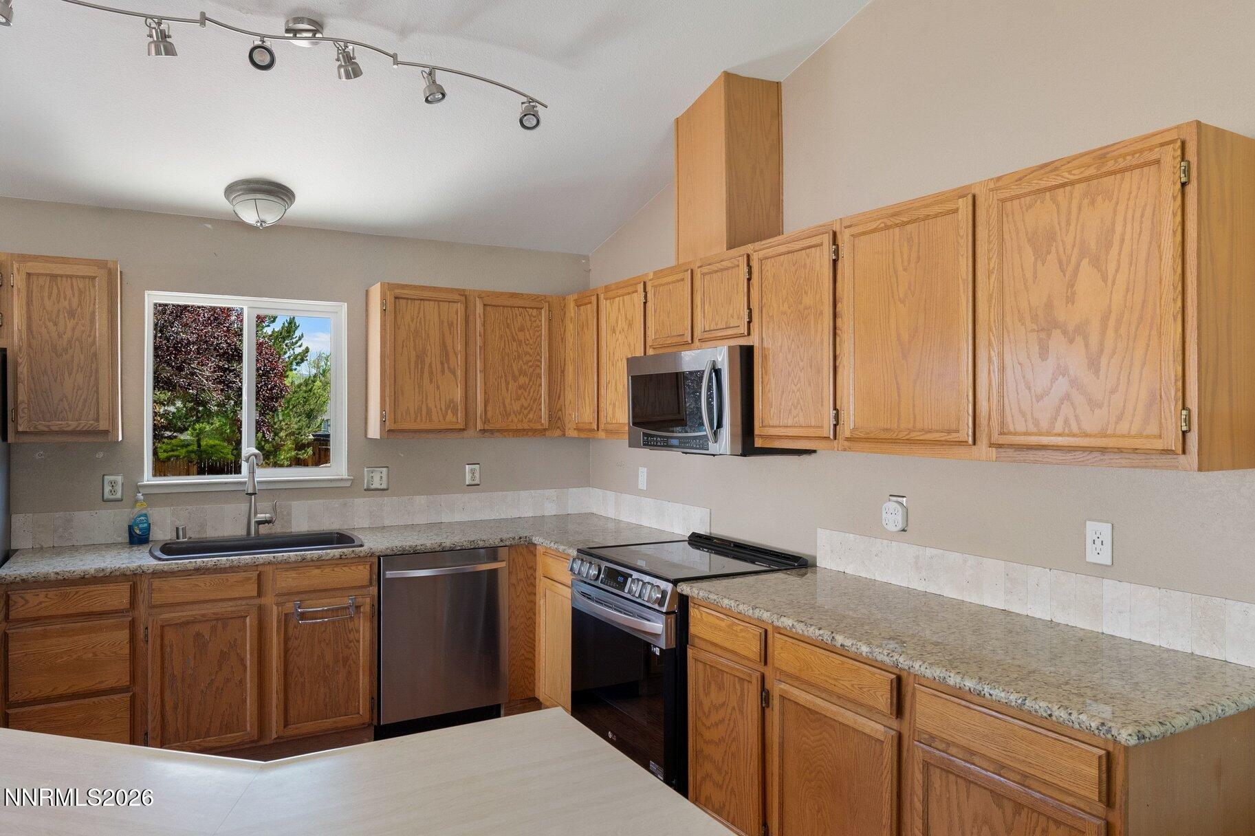 170 Monumental Circle Property Photo 11