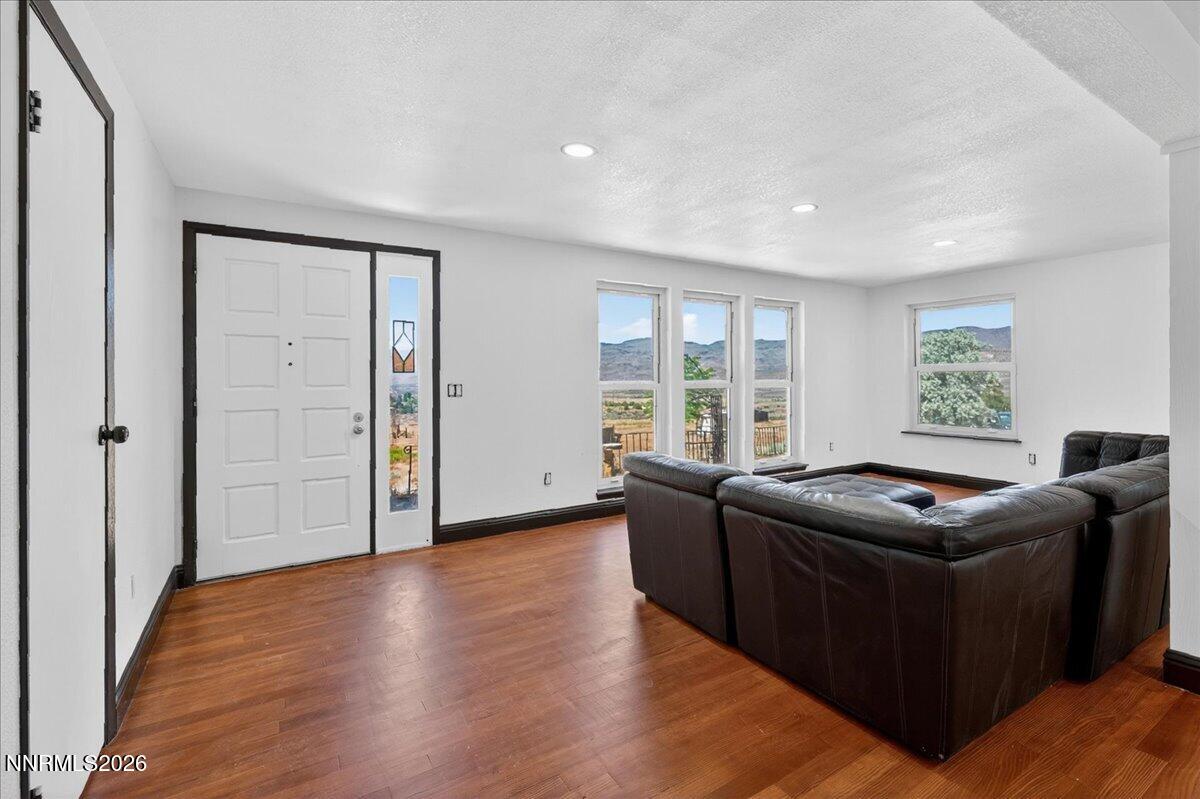 3755 Amy Road Property Photo 5