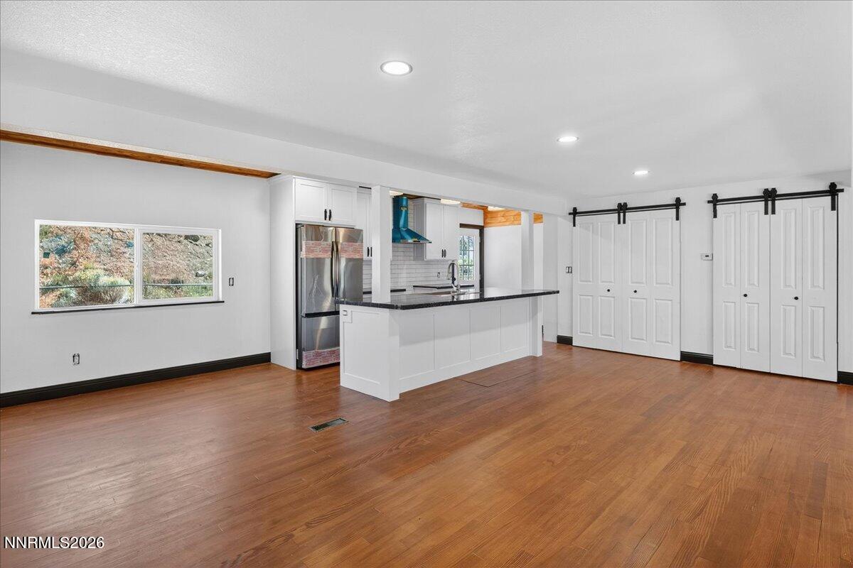 3755 Amy Road Property Photo 8
