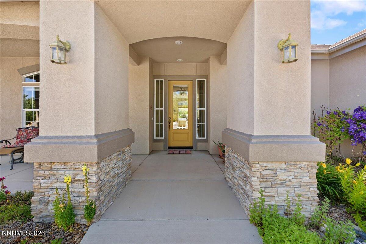 11805 Anthem Drive Property Photo 3