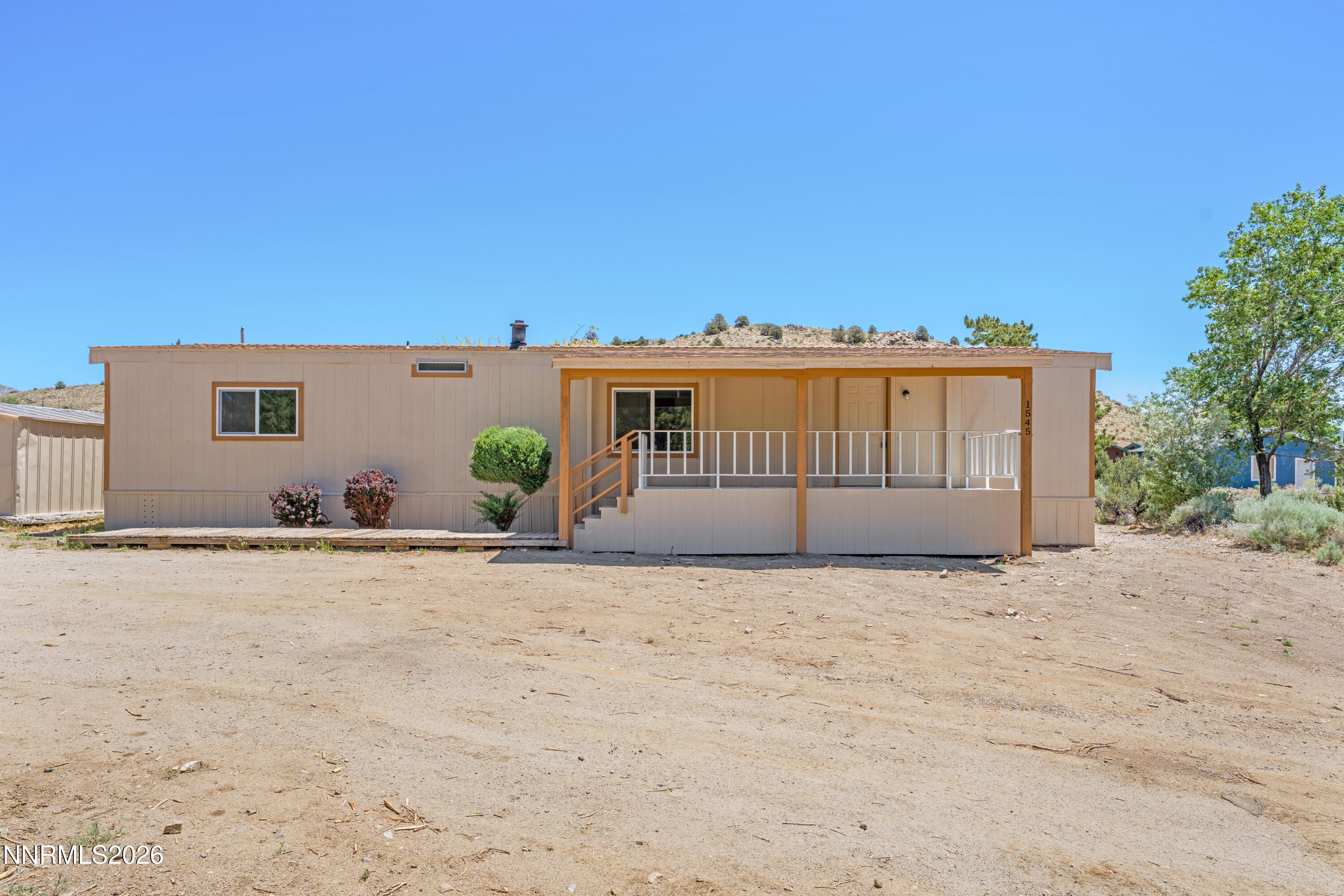 1545 Pearl Road Property Photo 1