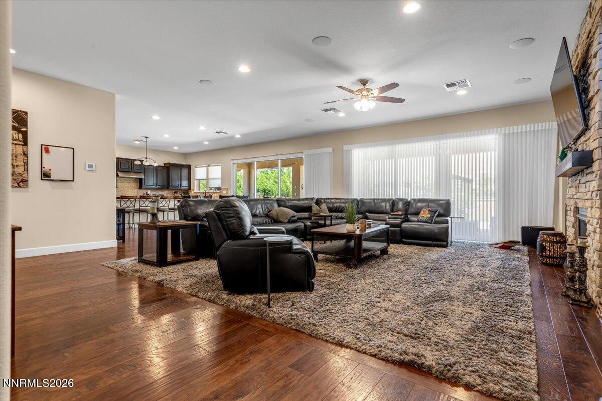 2835 Hero Way Property Photo 27