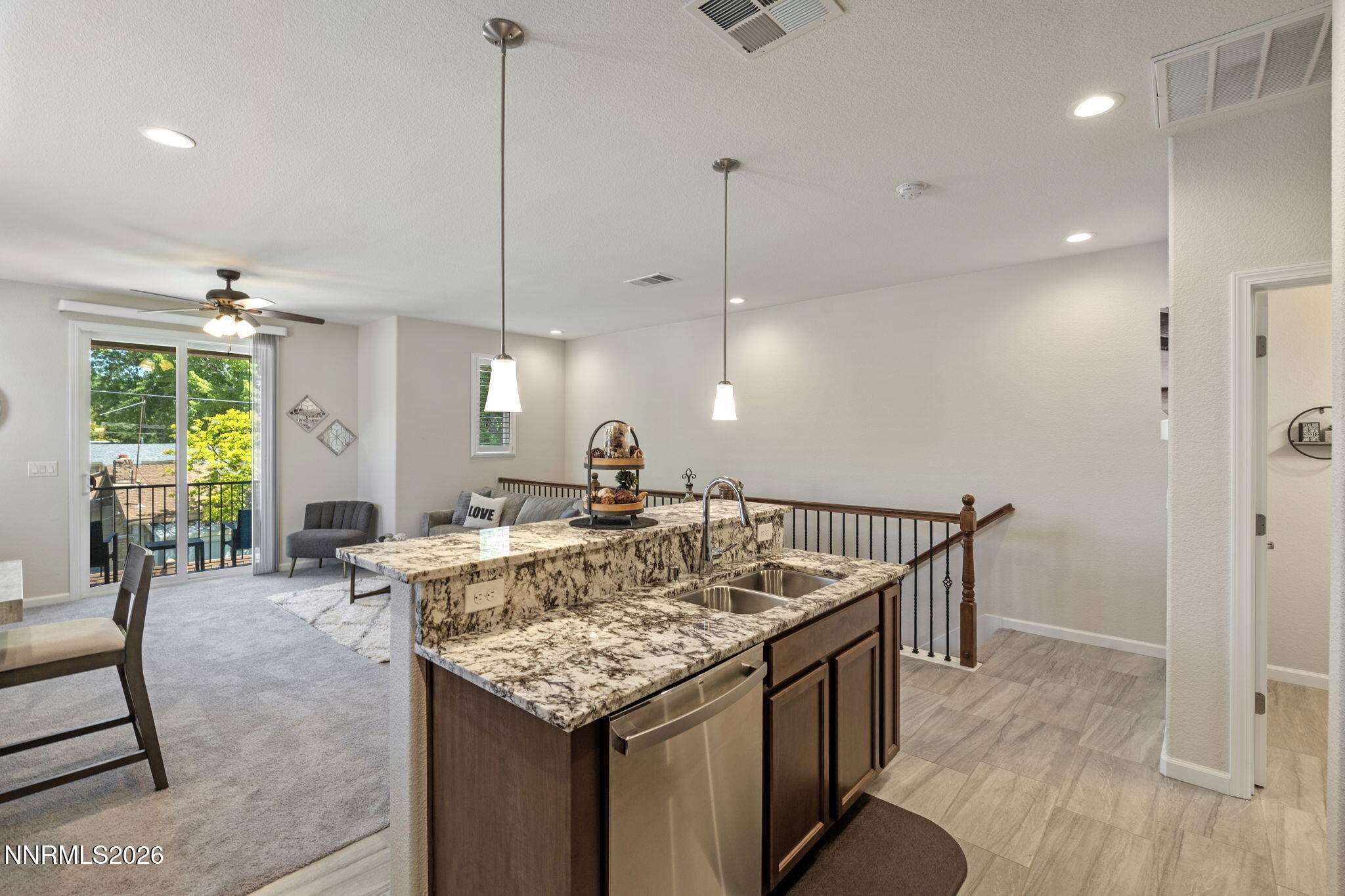 1034 N Wind Drive Property Photo 4