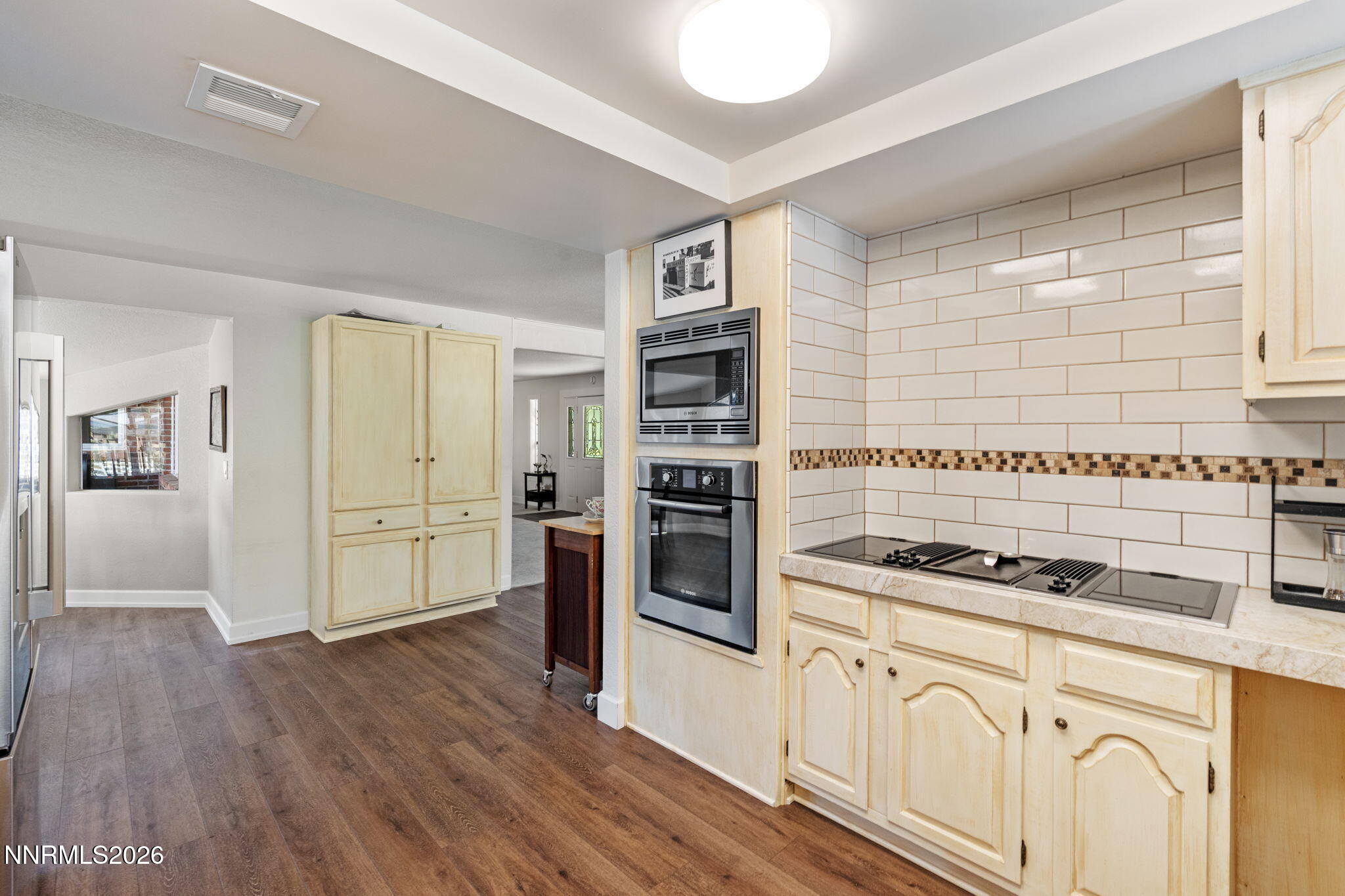 697 Indian Trail Road Property Photo 19