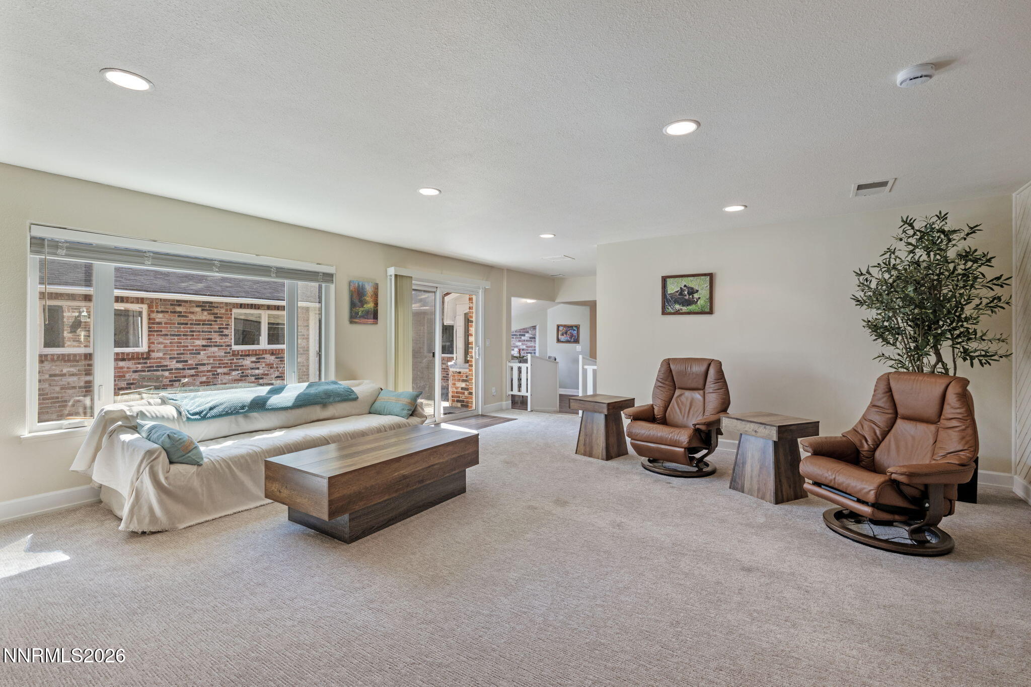 697 Indian Trail Road Property Photo 23