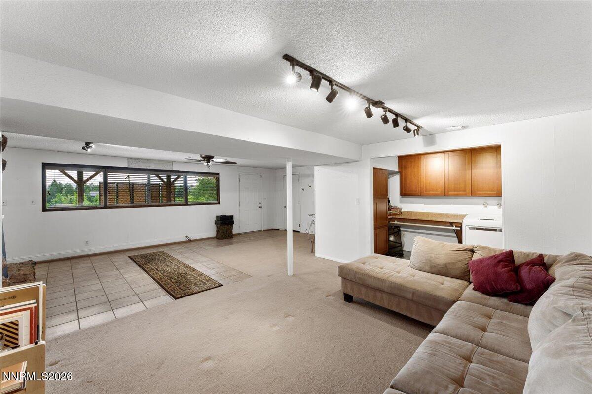 2682 Markridge Drive Property Photo 20