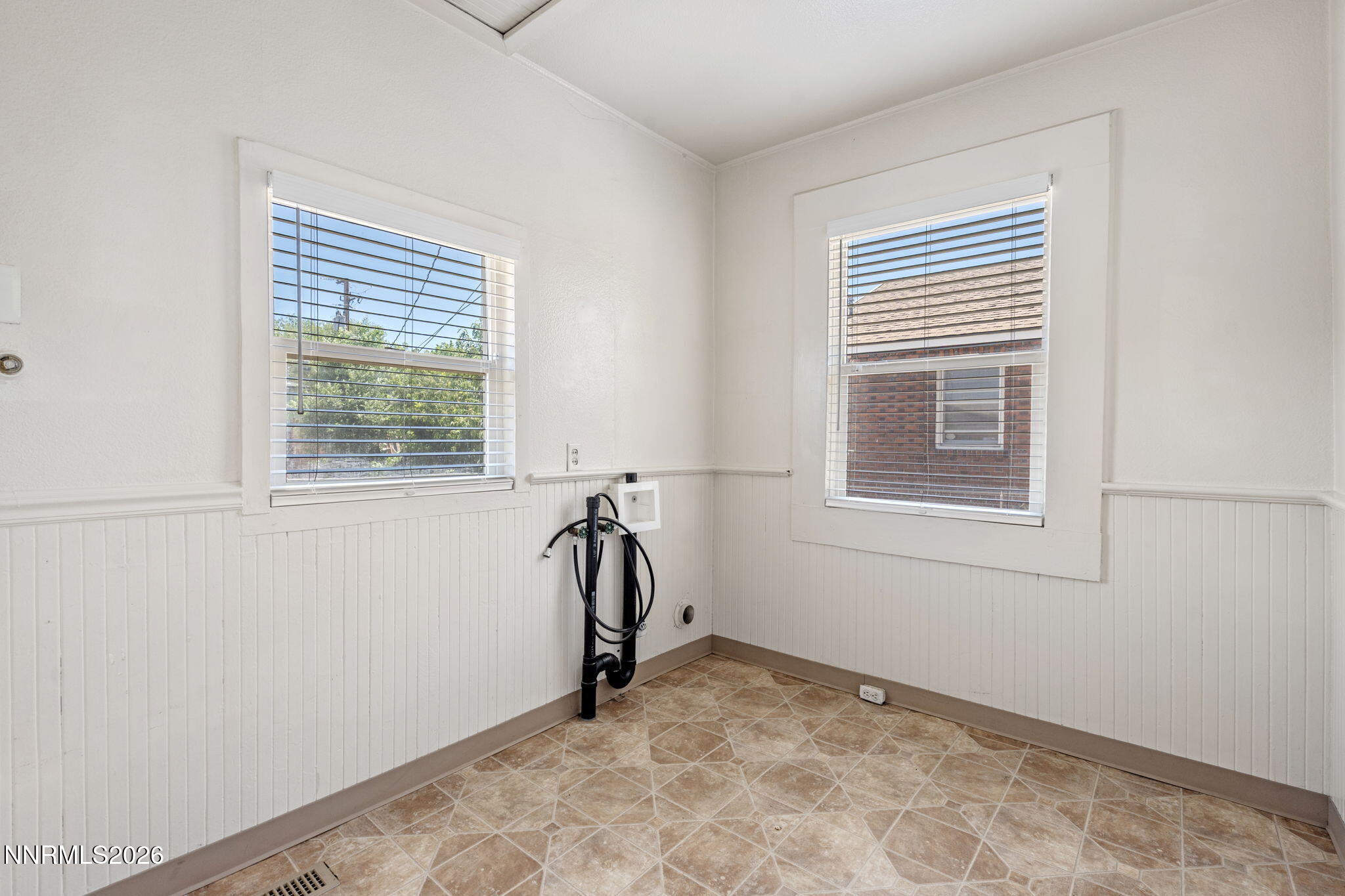 128 Keystone Avenue Property Photo 15