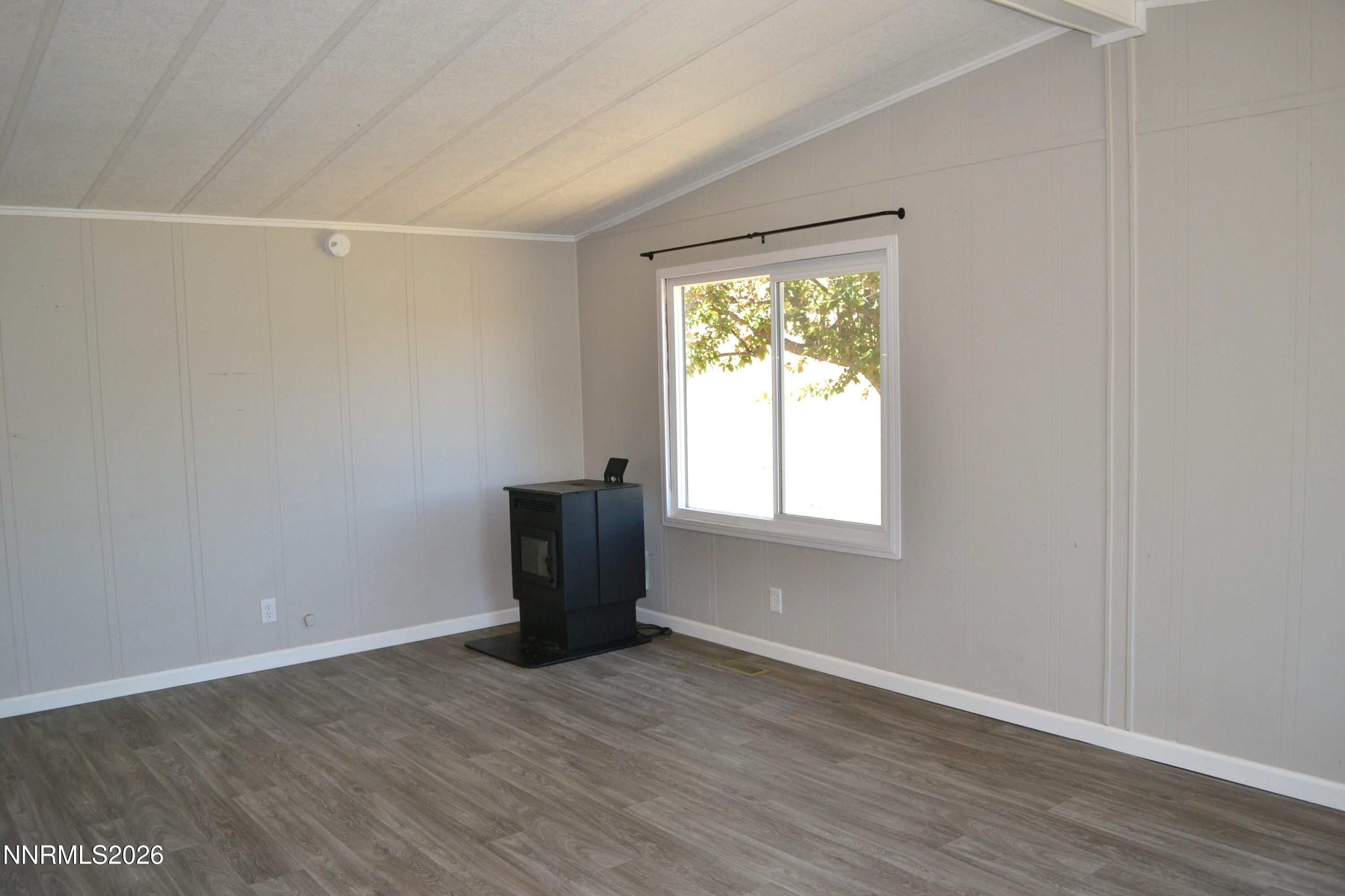 3620 Granite Way Property Photo 8