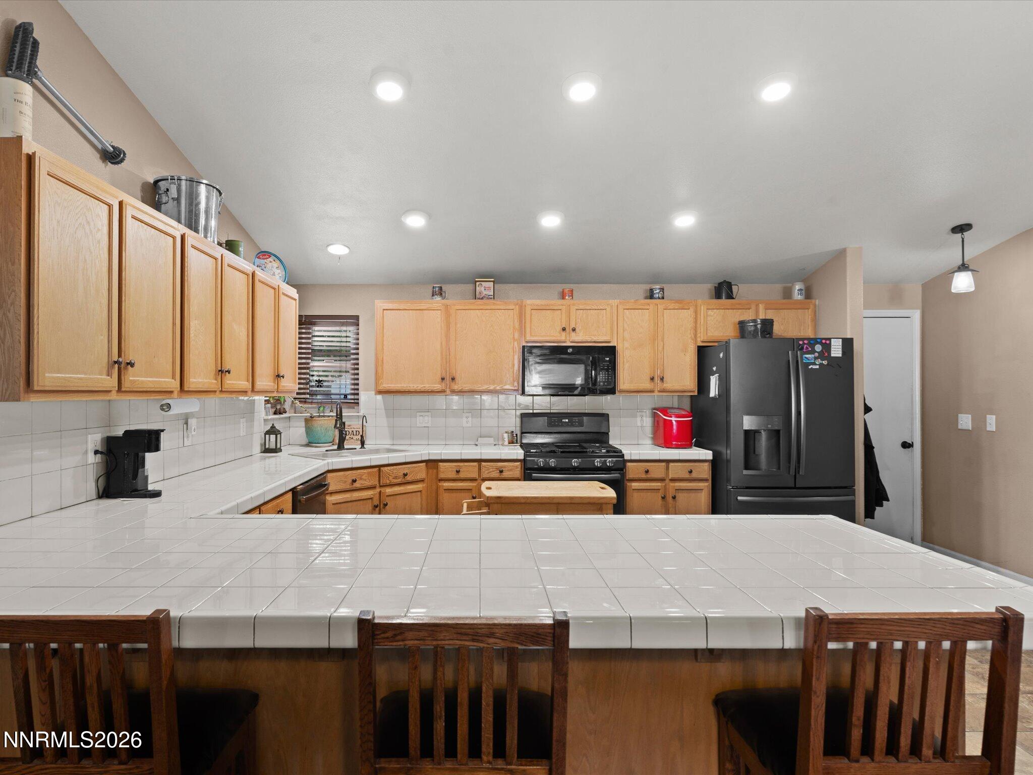 1476 Grey Bluffs Drive Property Photo 7