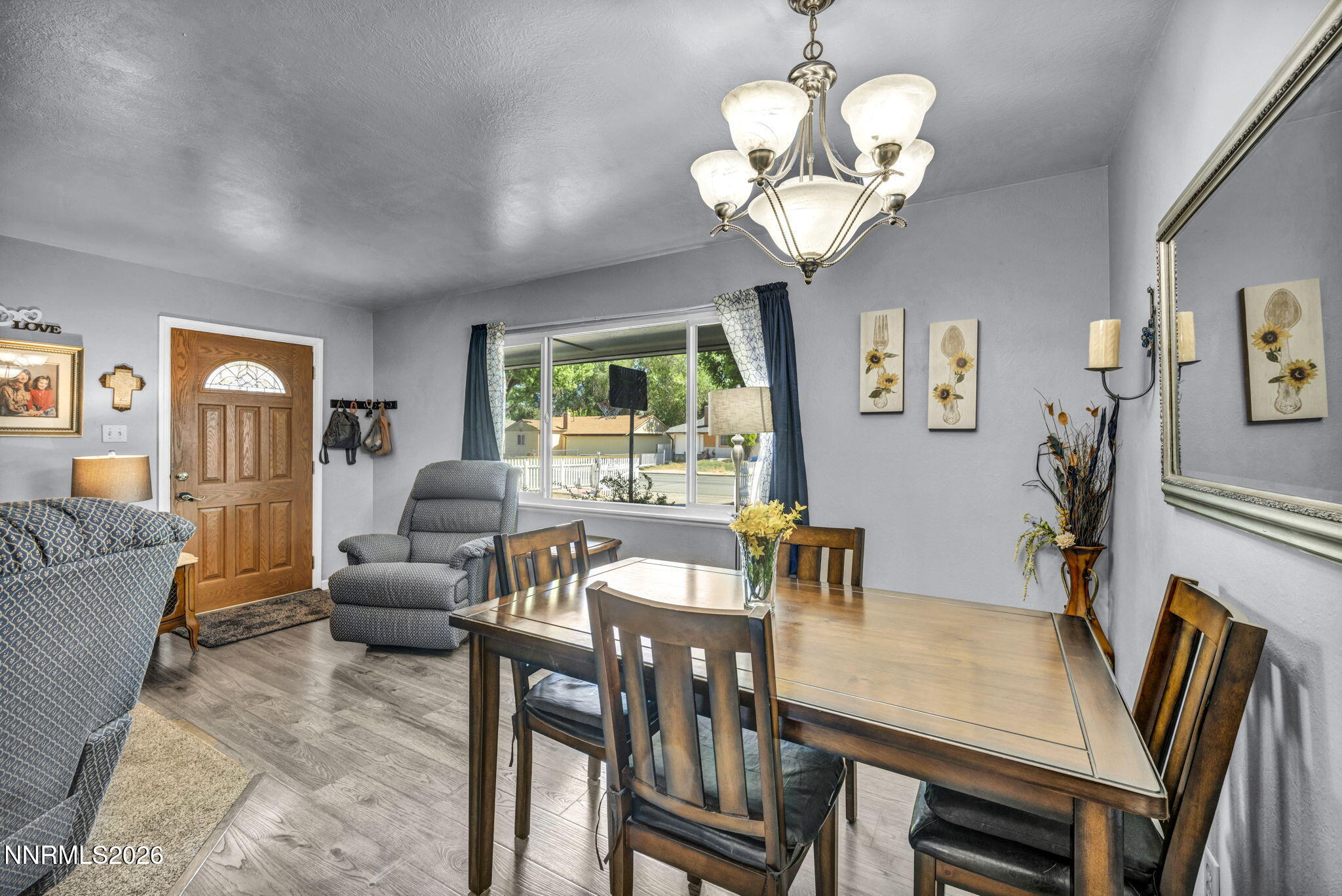 26 E I Street Property Photo 15