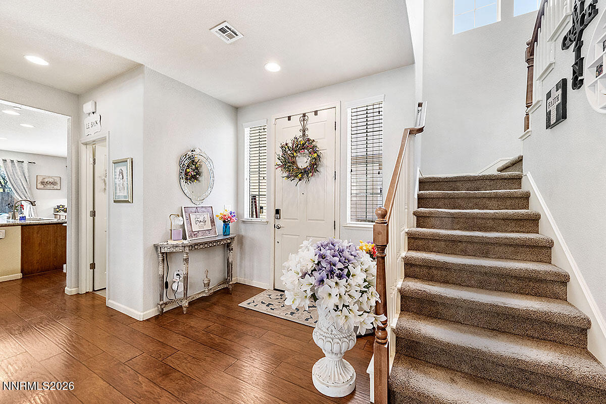 7082 Sacred Circle Property Photo 5