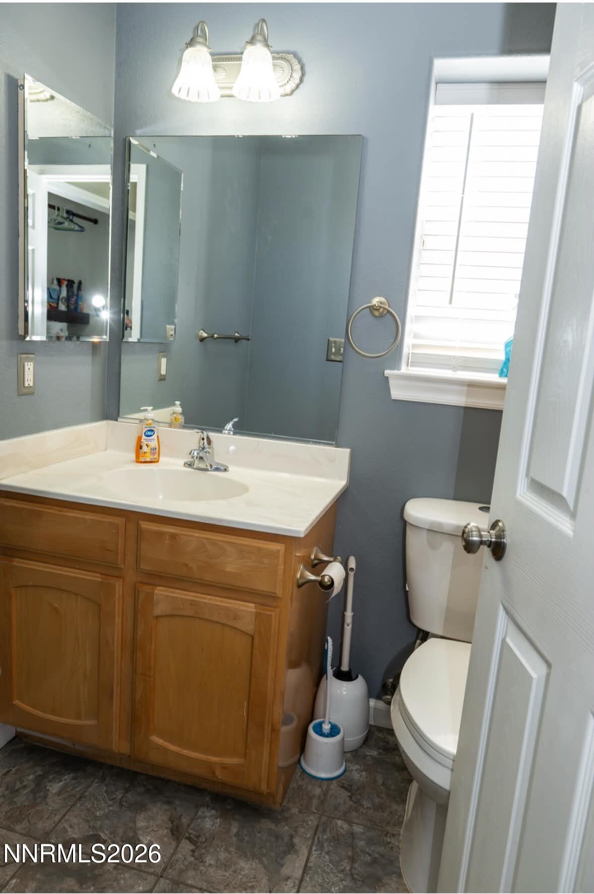 660 Castle Way Property Photo 22