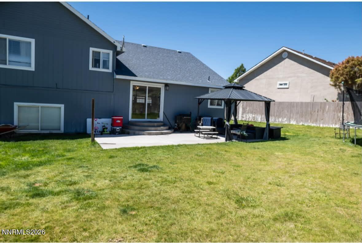 660 Castle Way Property Photo 24