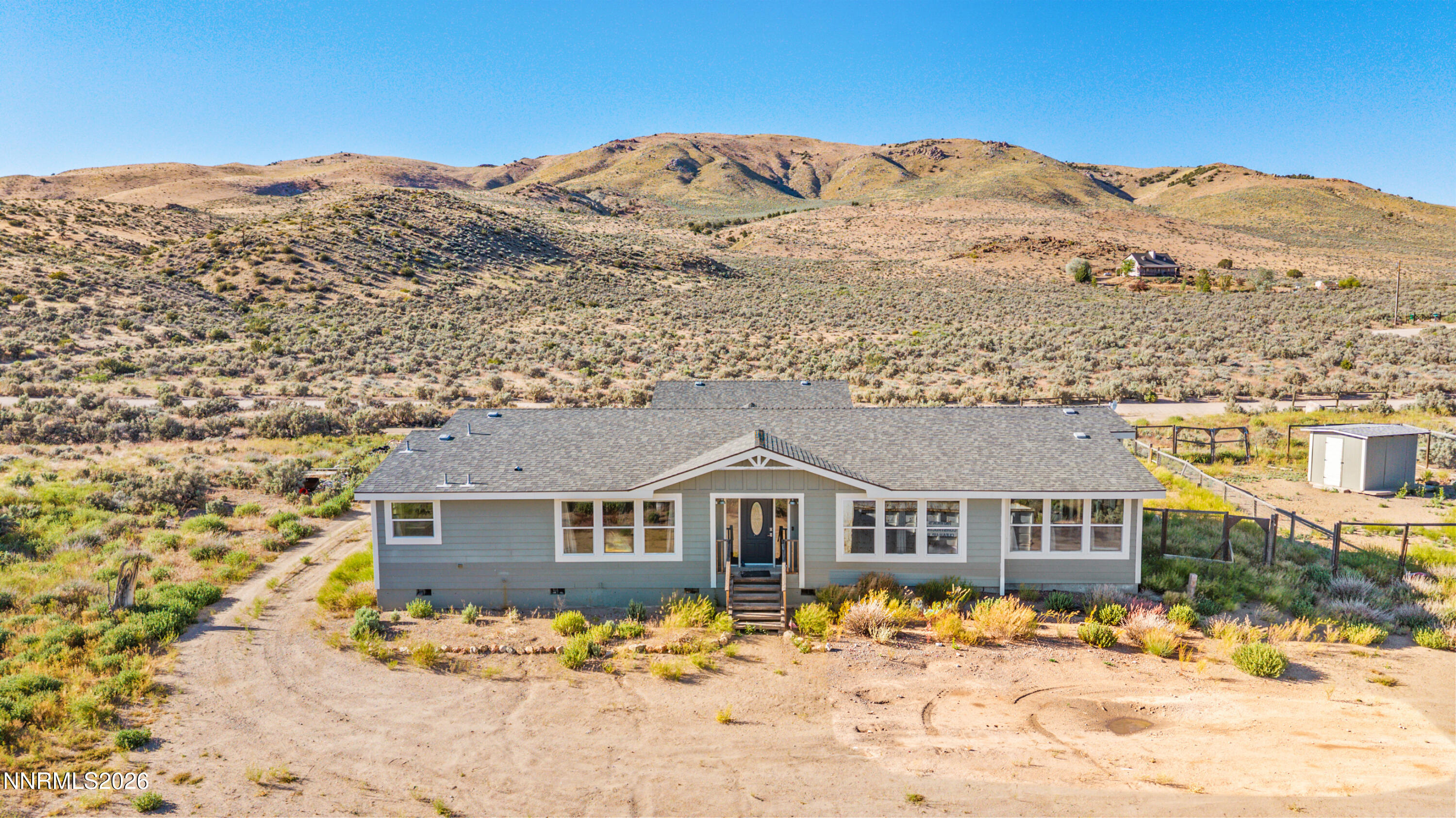 16105 Frontier Road Property Photo 1