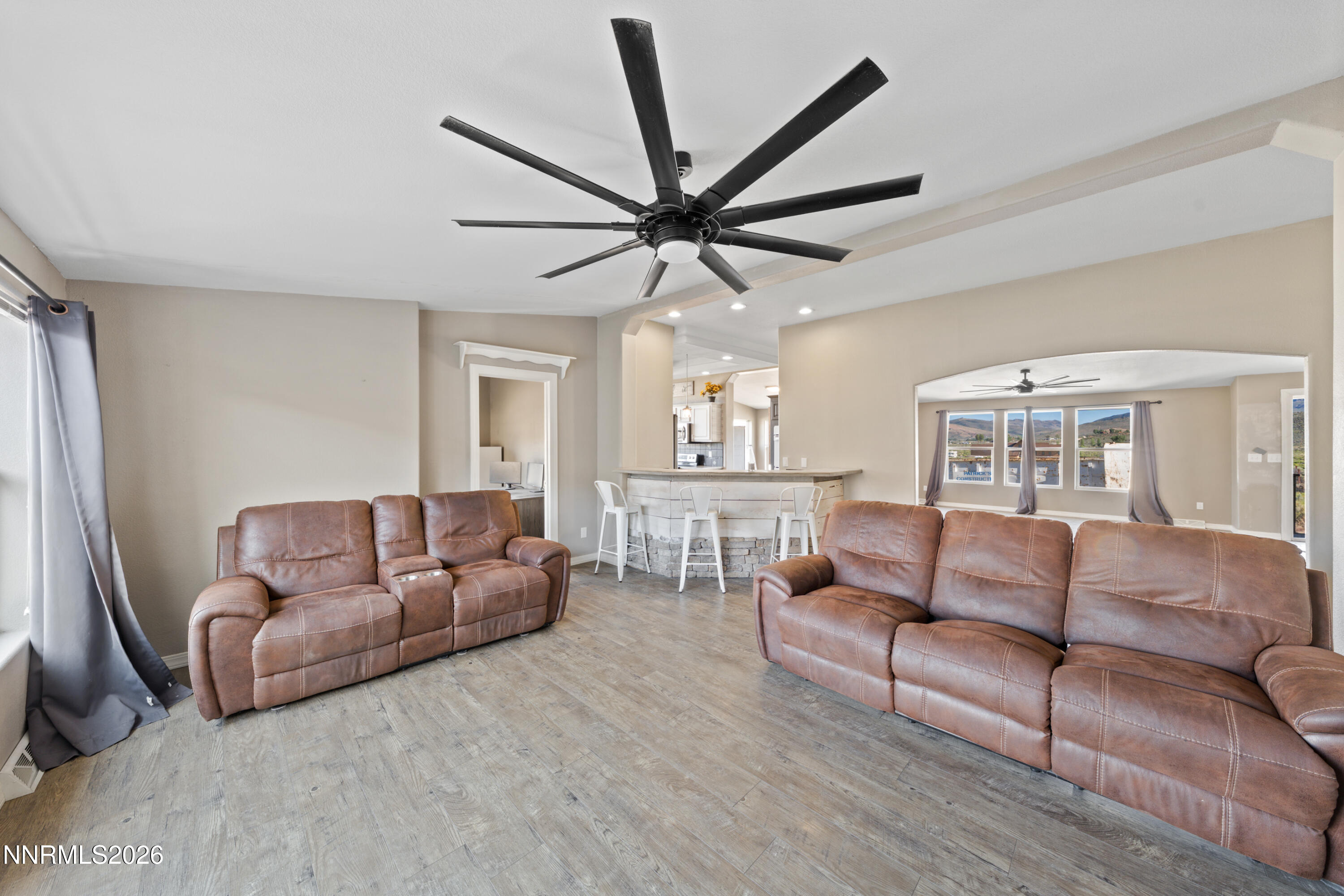16105 Frontier Road Property Photo 16