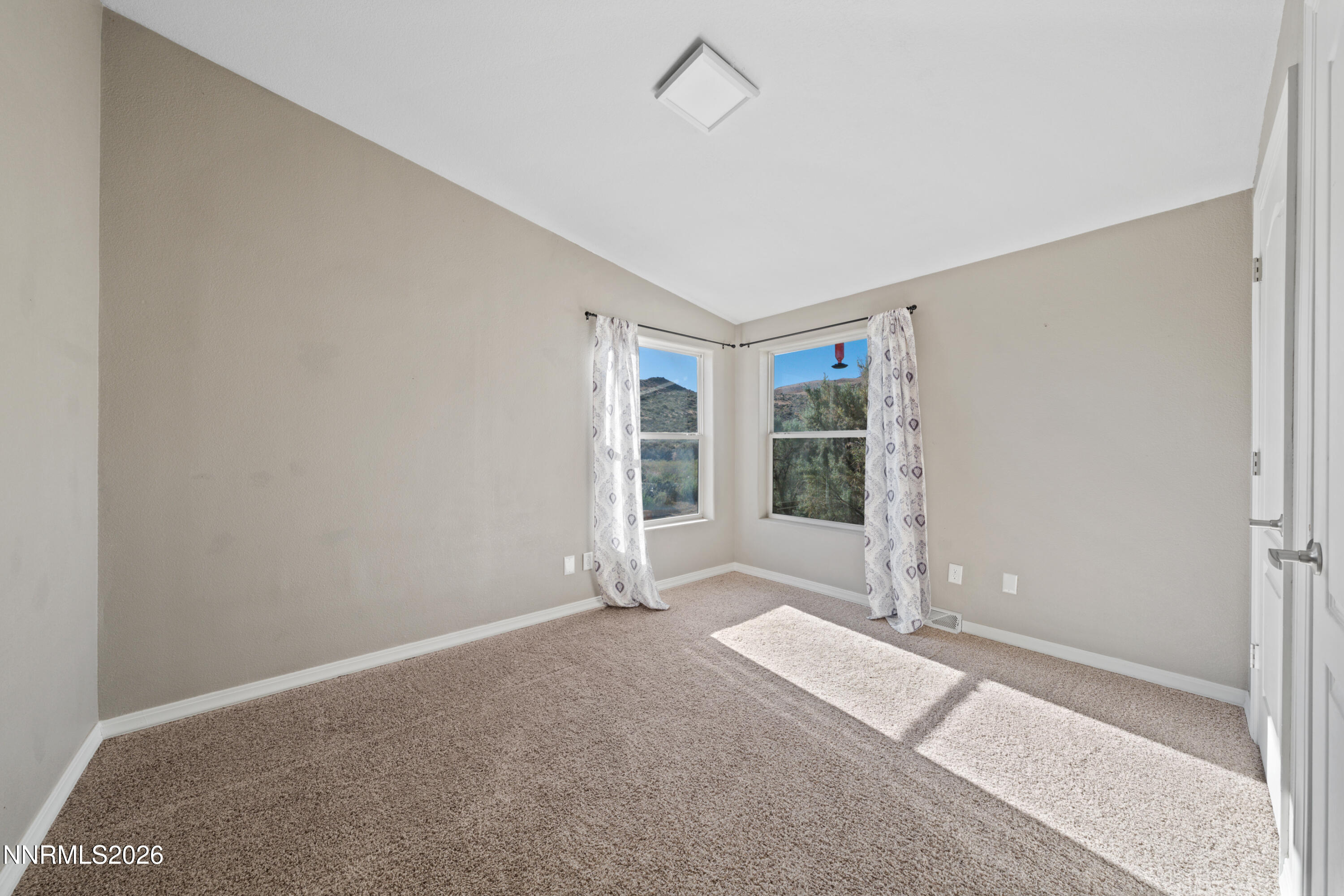 16105 Frontier Road Property Photo 30