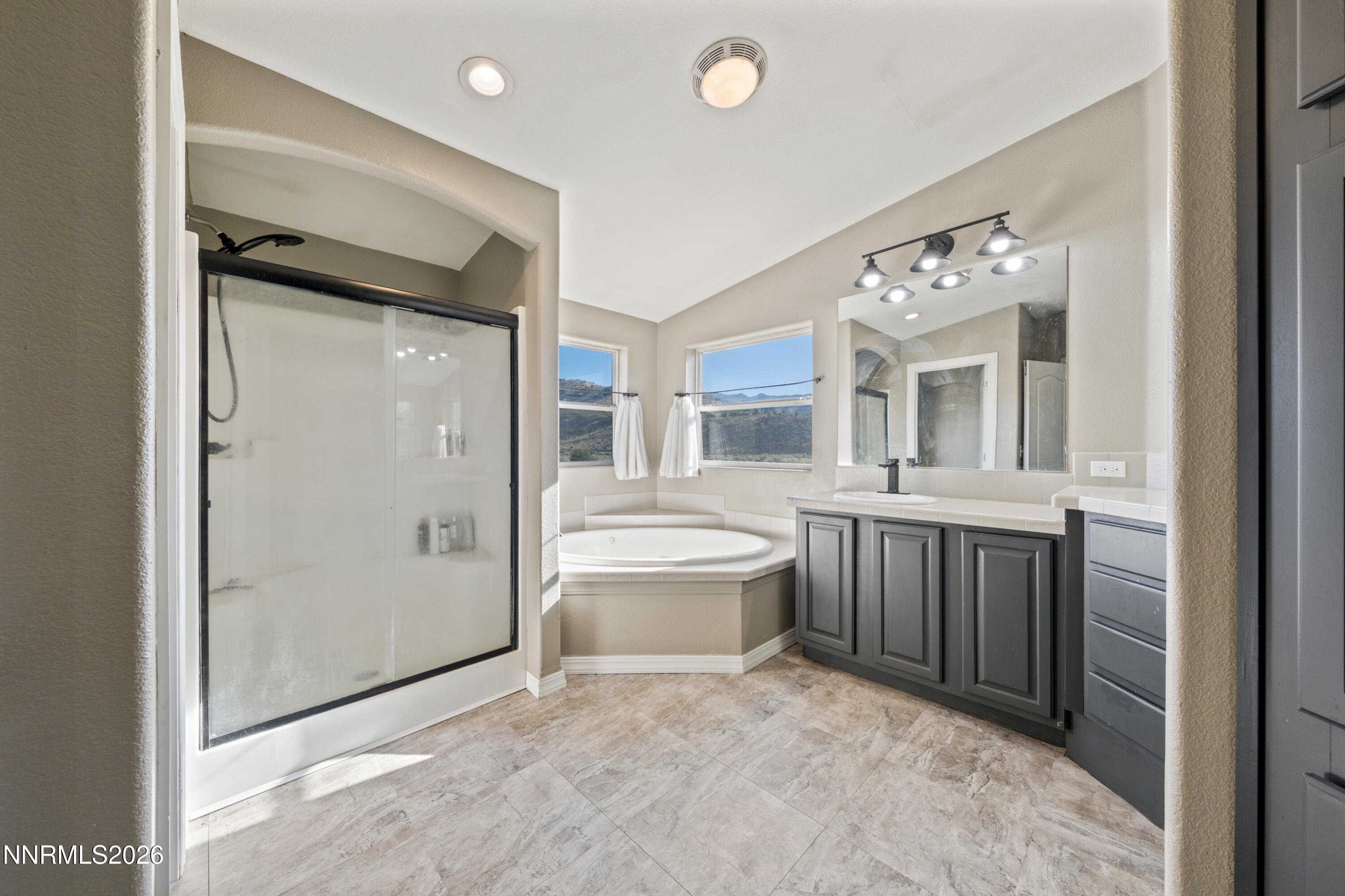 16105 Frontier Road Property Photo 42