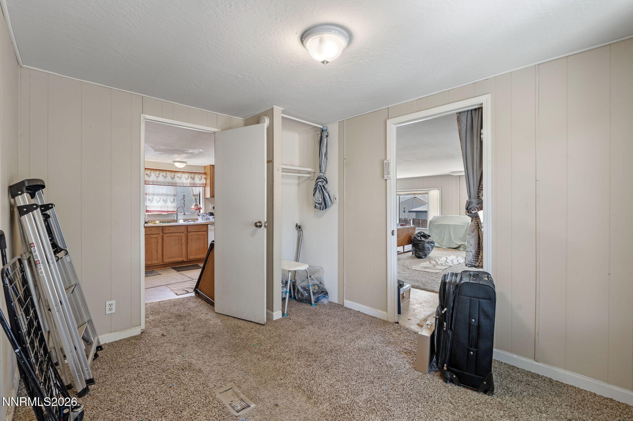 5385 Madeiros Drive Property Photo 14