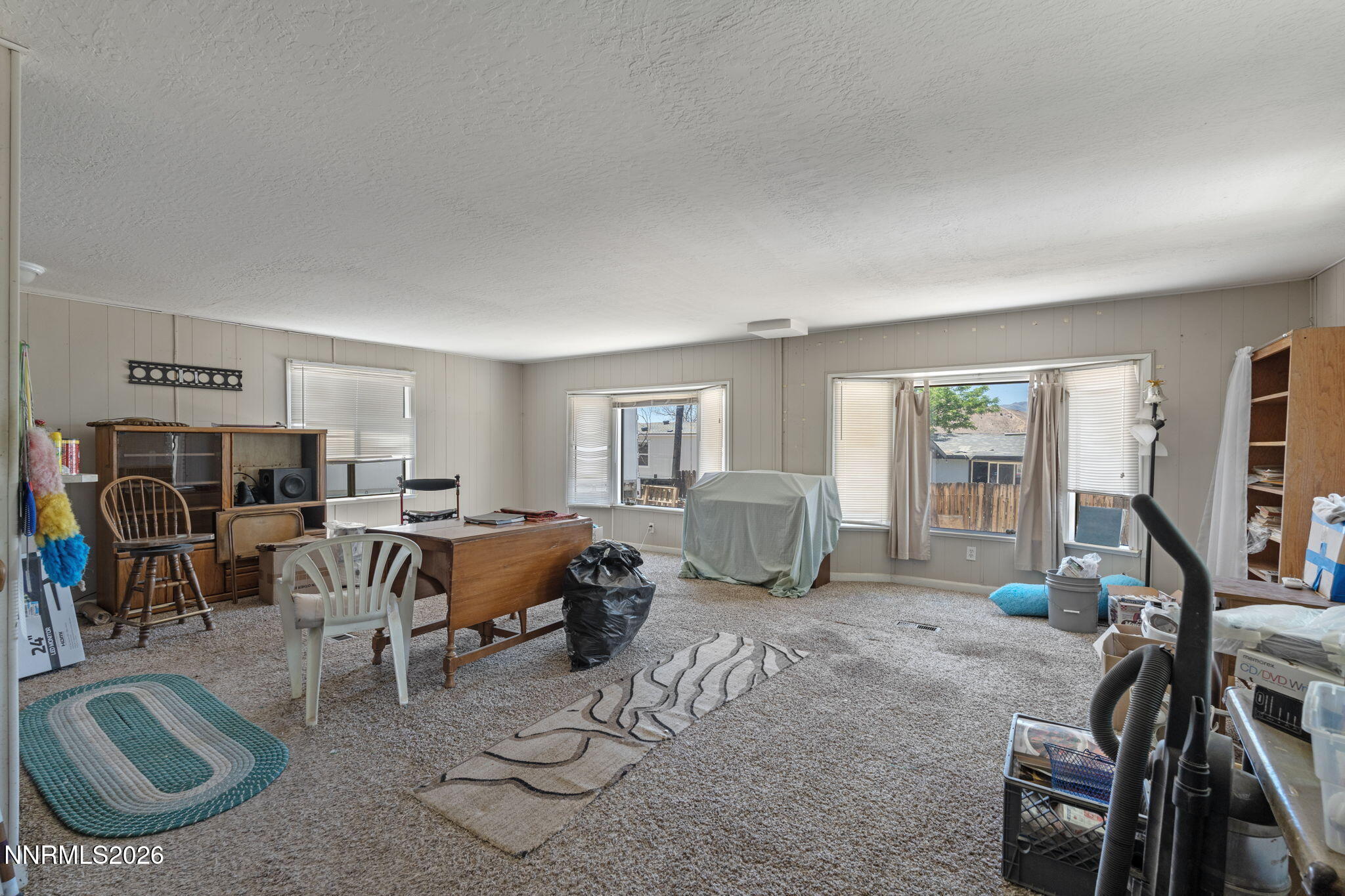 5385 Madeiros Drive Property Photo 17