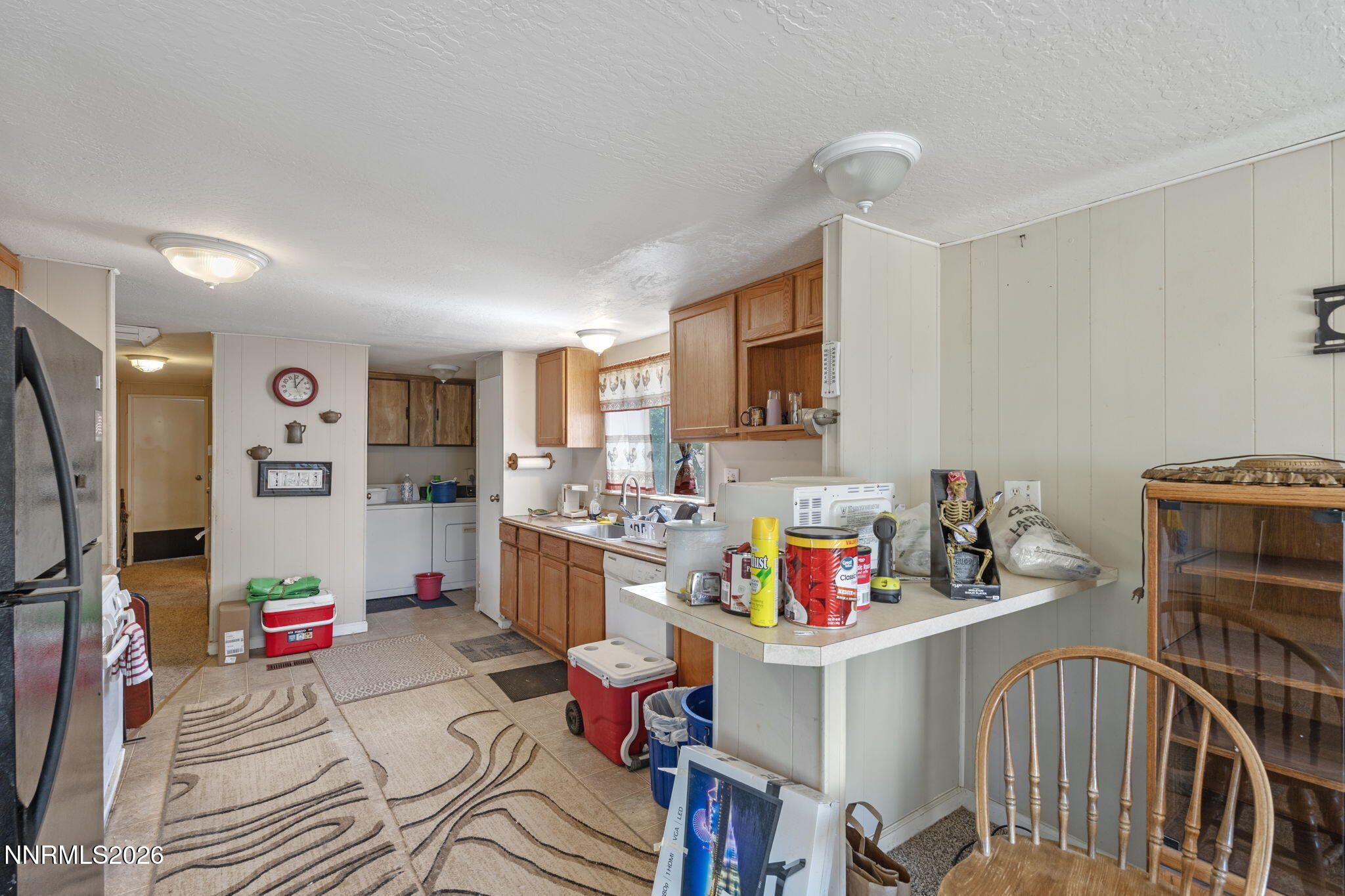 5385 Madeiros Drive Property Photo 19