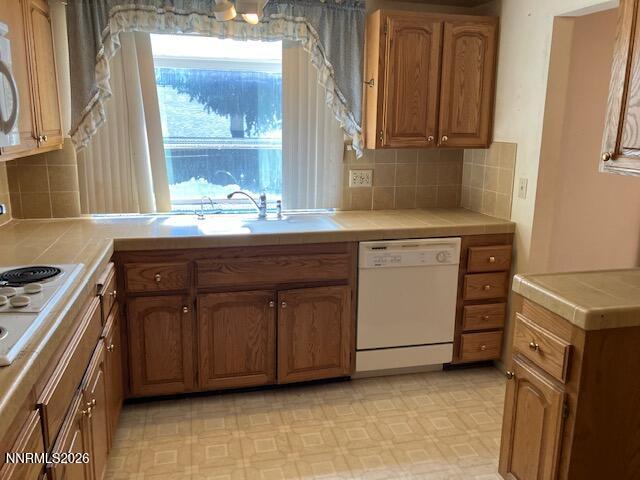 840 Meadow Springs Drive Property Photo 2