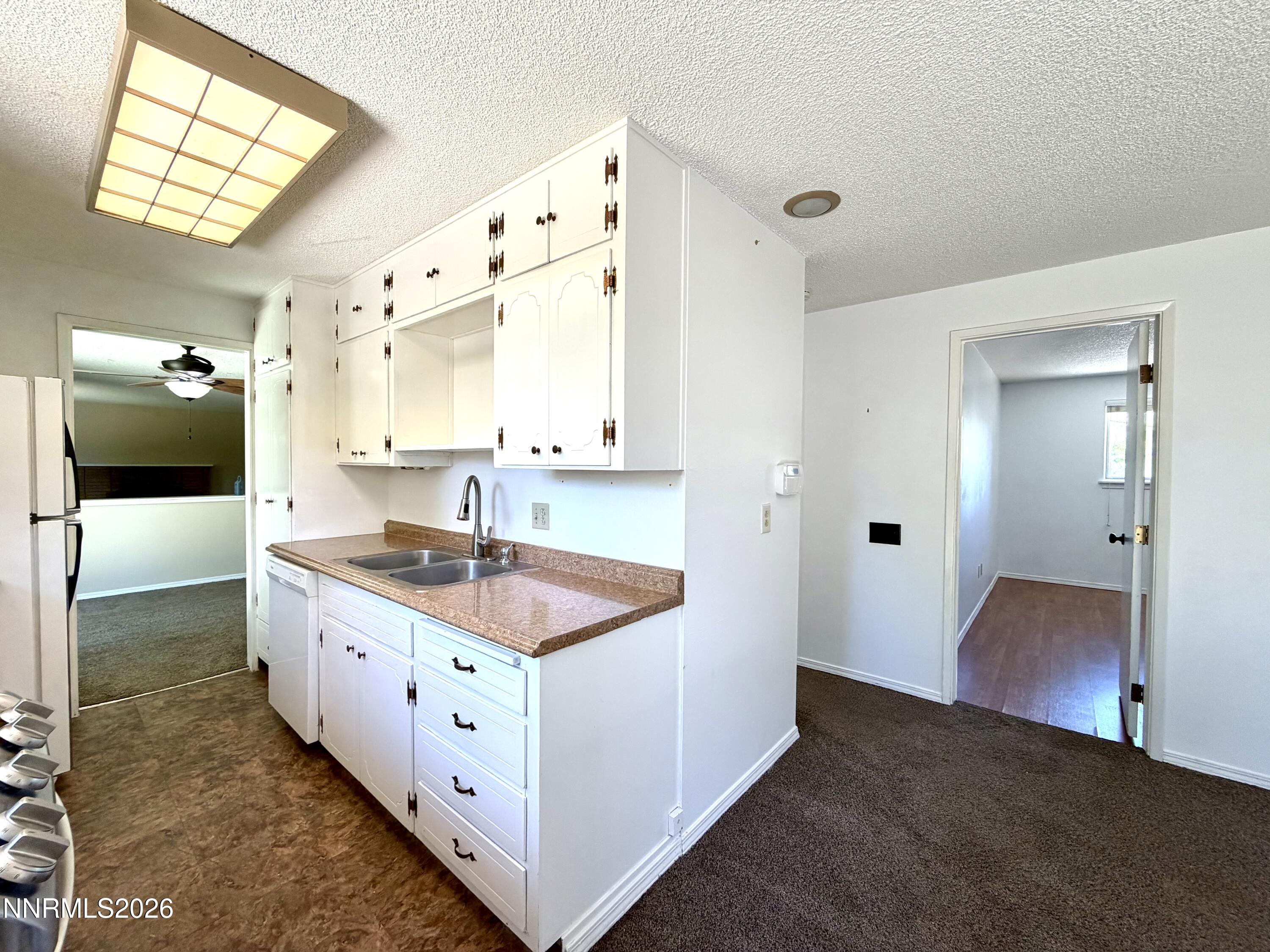 601 Bath Street Property Photo 7