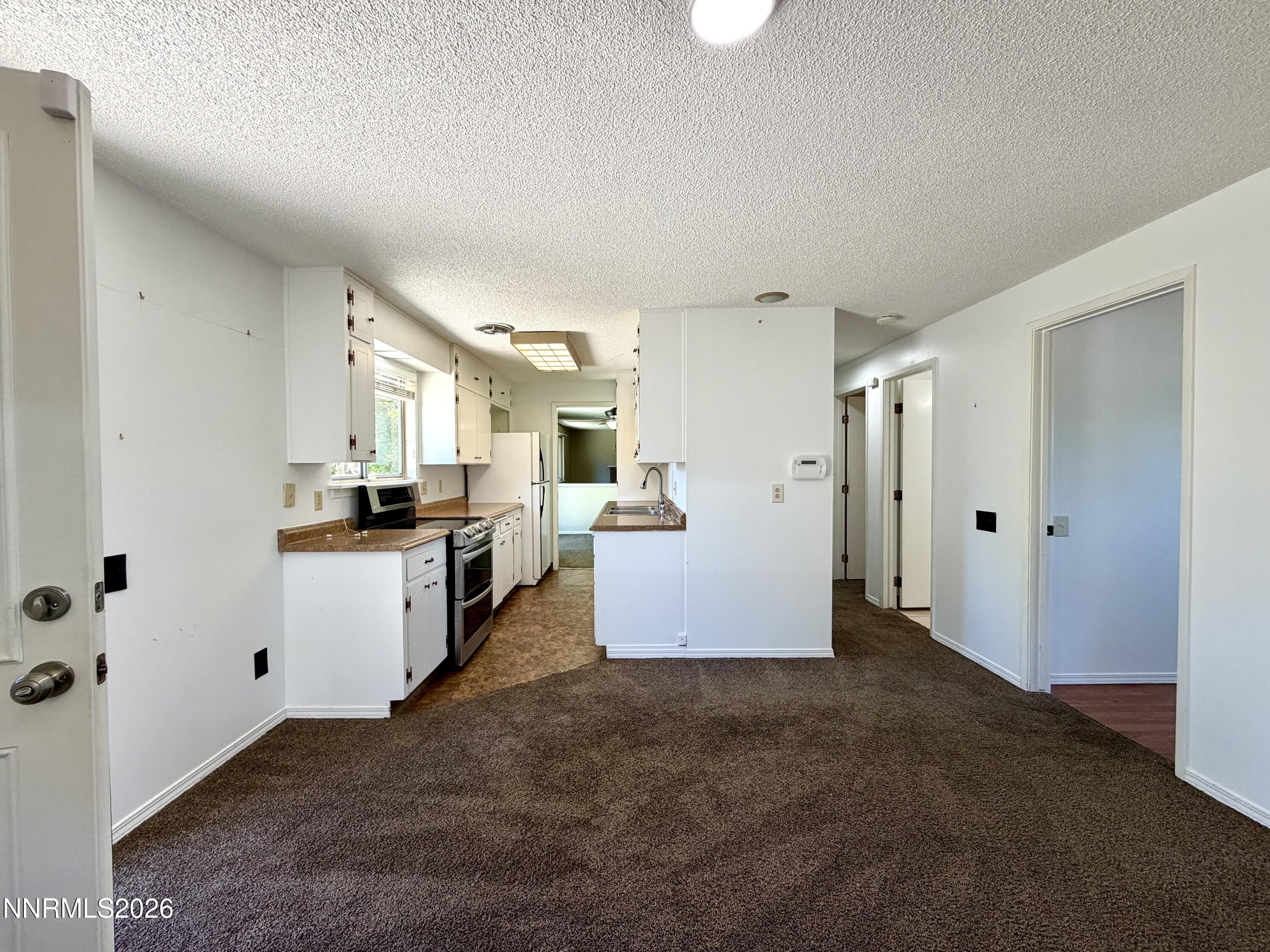 601 Bath Street Property Photo 10