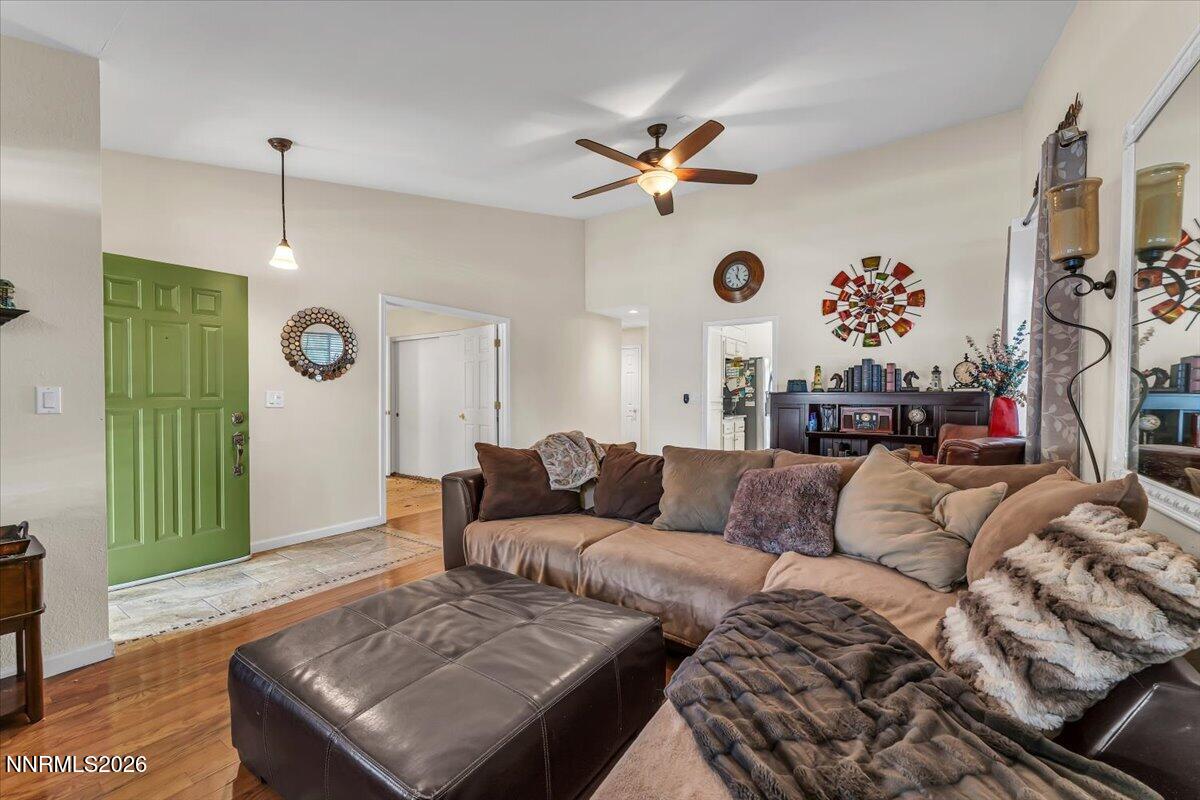 2030 Woodhaven Lane Property Photo 5