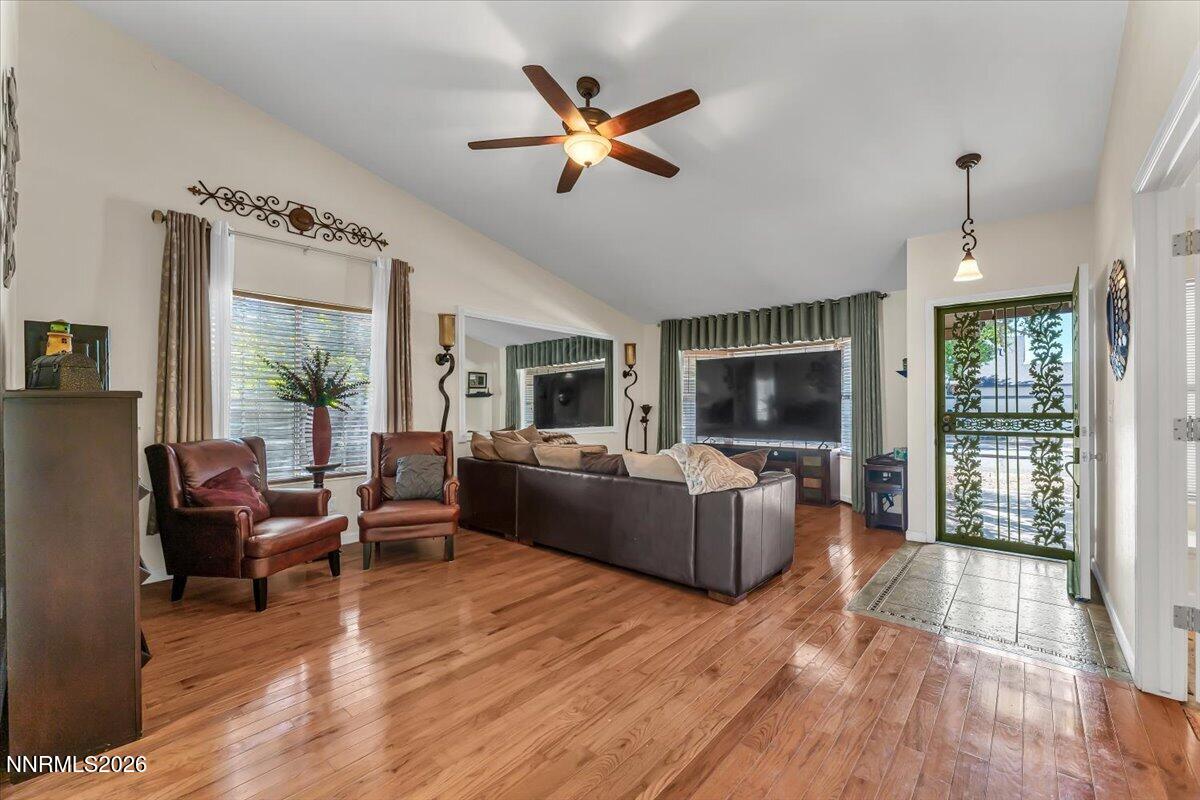 2030 Woodhaven Lane Property Photo 7