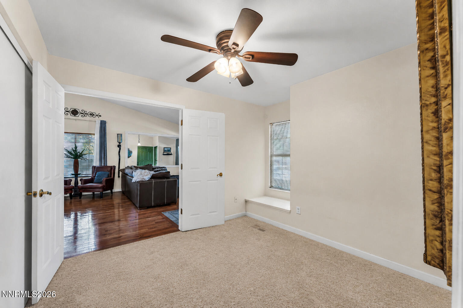 2030 Woodhaven Lane Property Photo 8