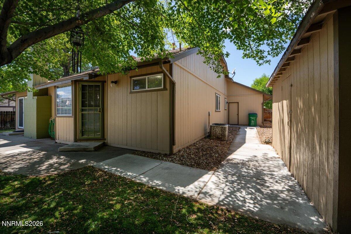 2030 Woodhaven Lane Property Photo 33