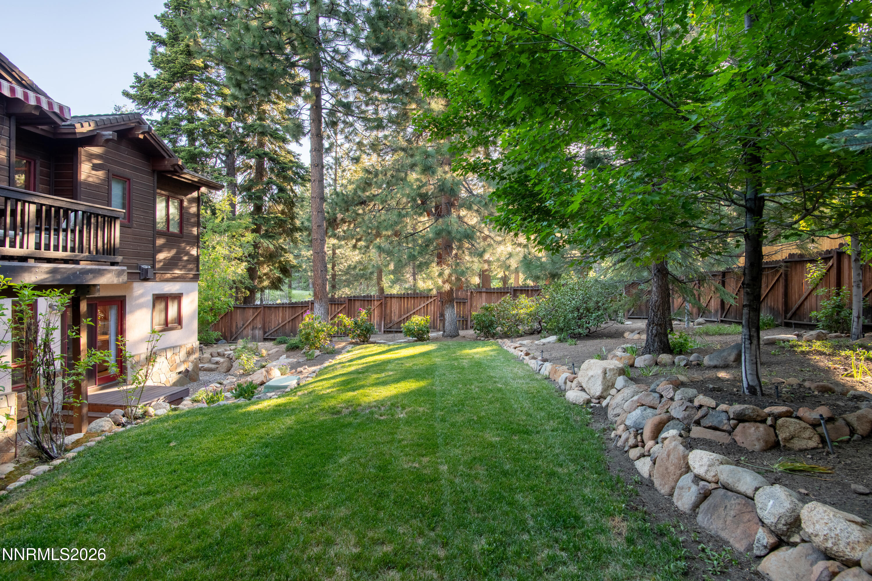 968 Granite Court Property Photo 10