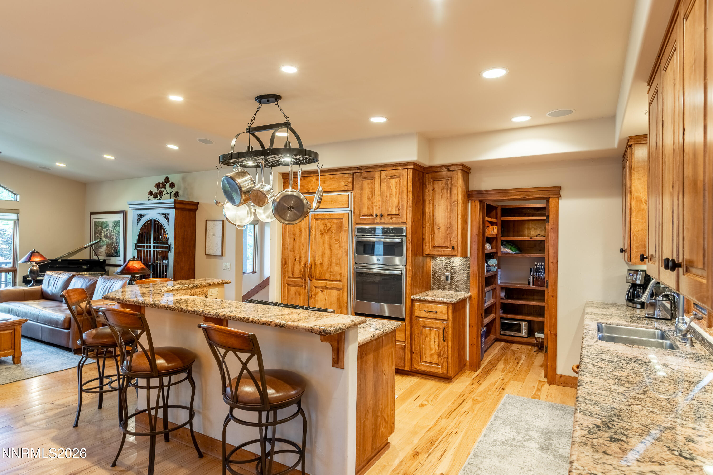 968 Granite Court Property Photo 14