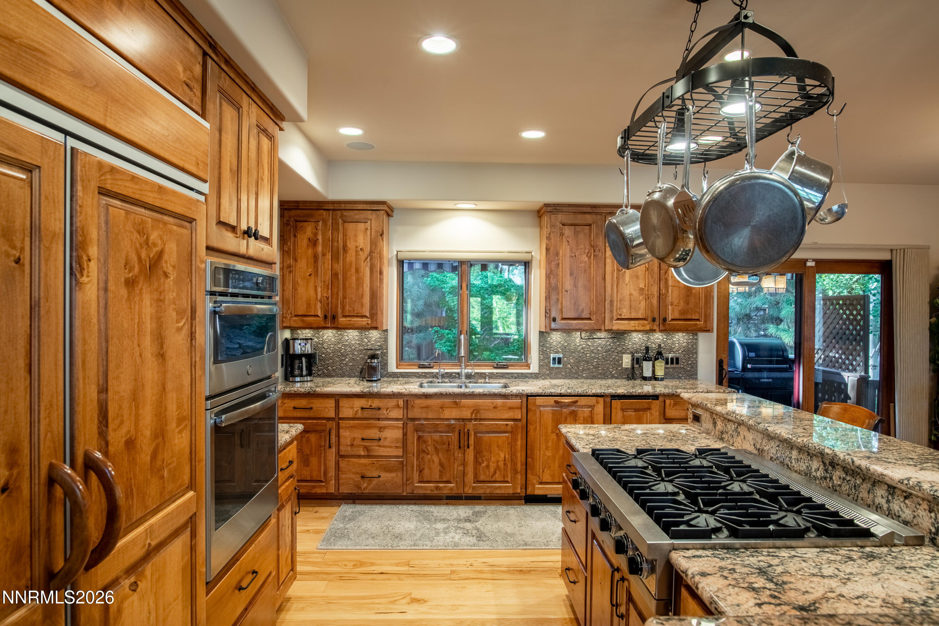 968 Granite Court Property Photo 18