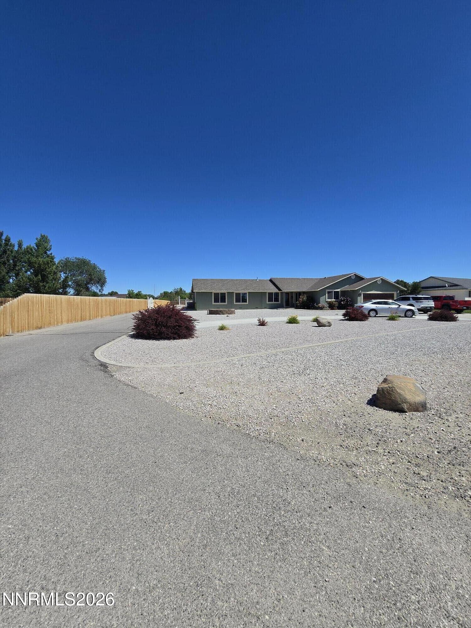 670 Hunter Park Way Property Photo 5