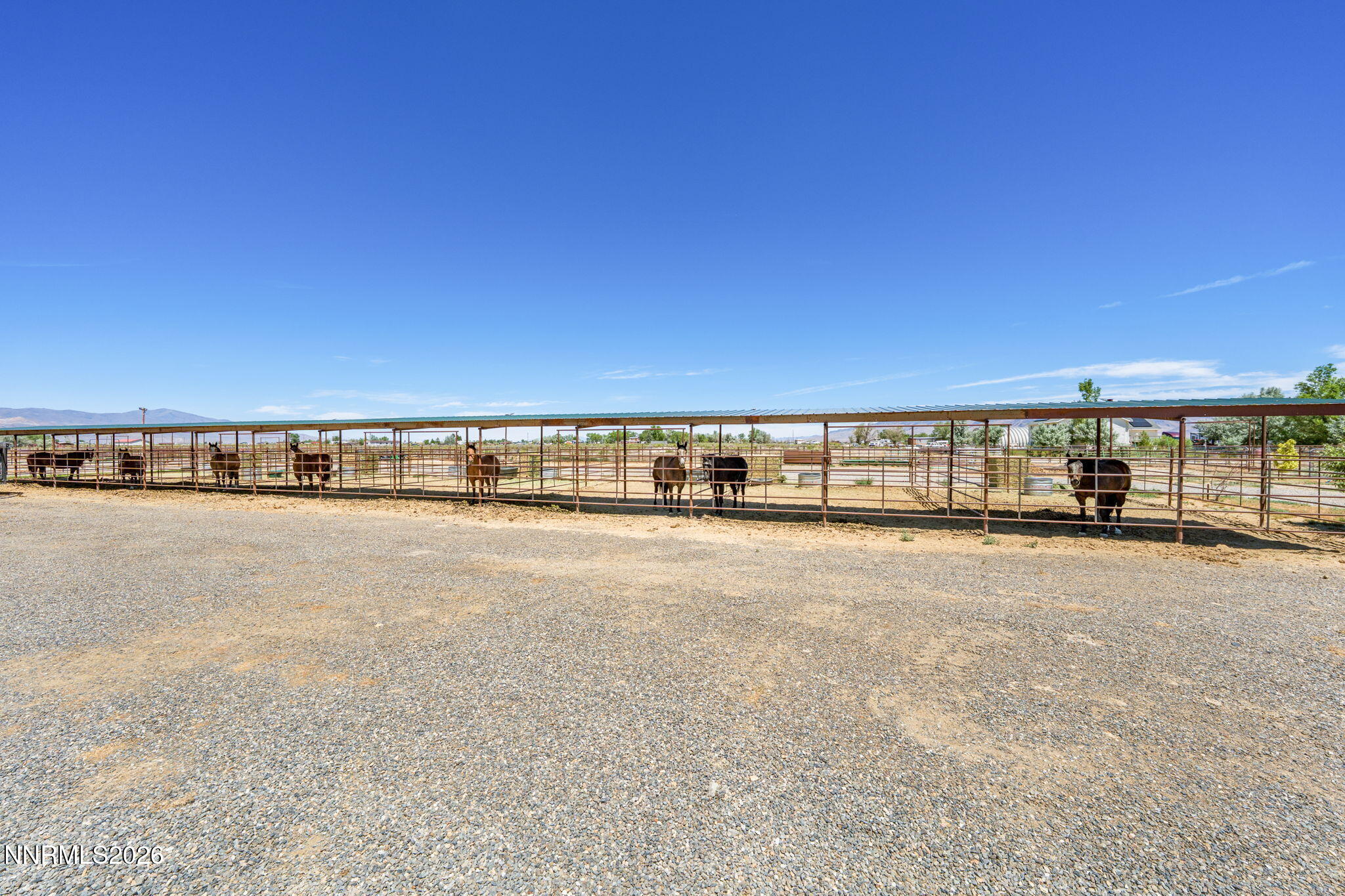 1729 2300 E Street Property Photo 3