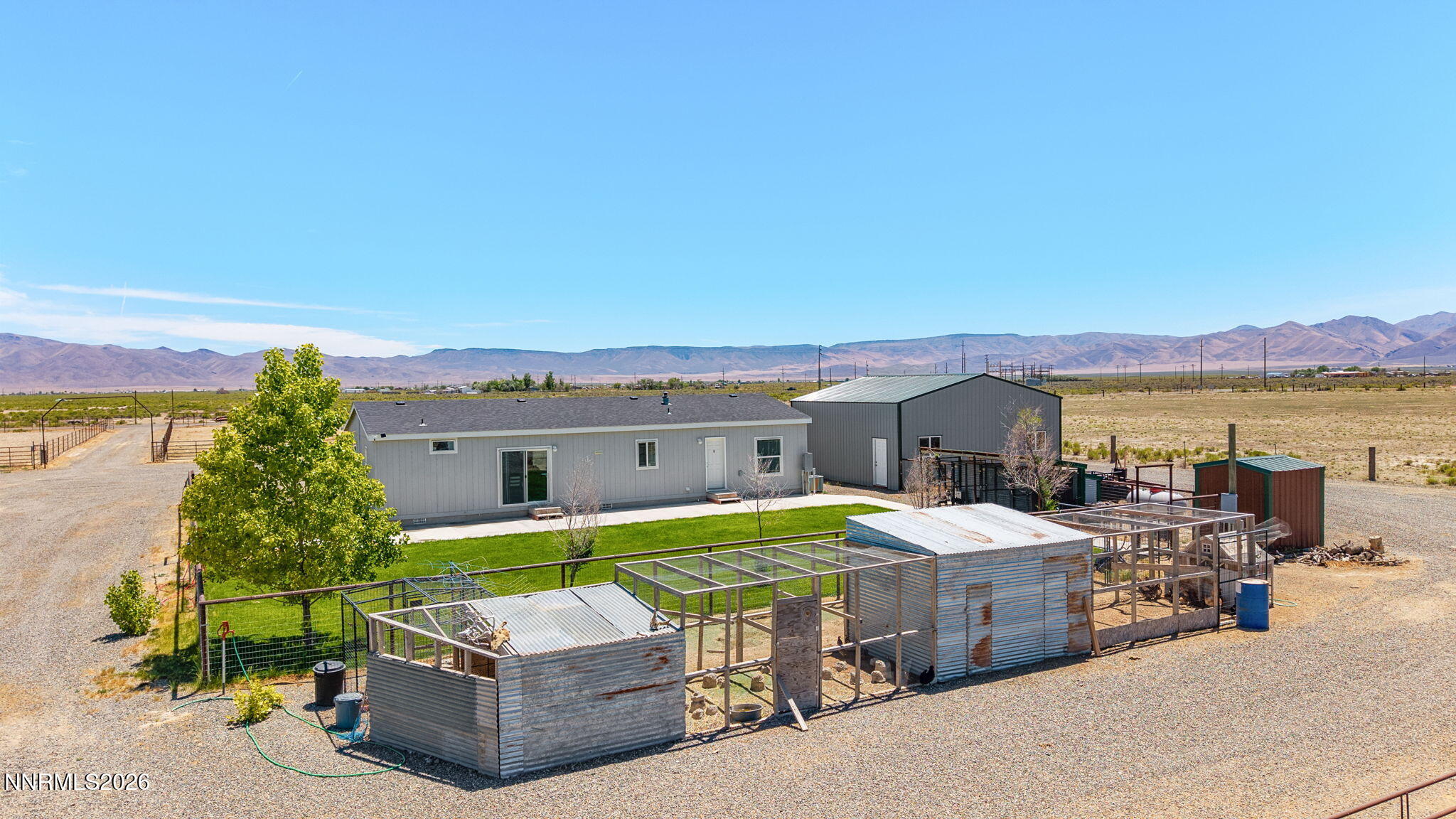 1729 2300 E Street Property Photo 7