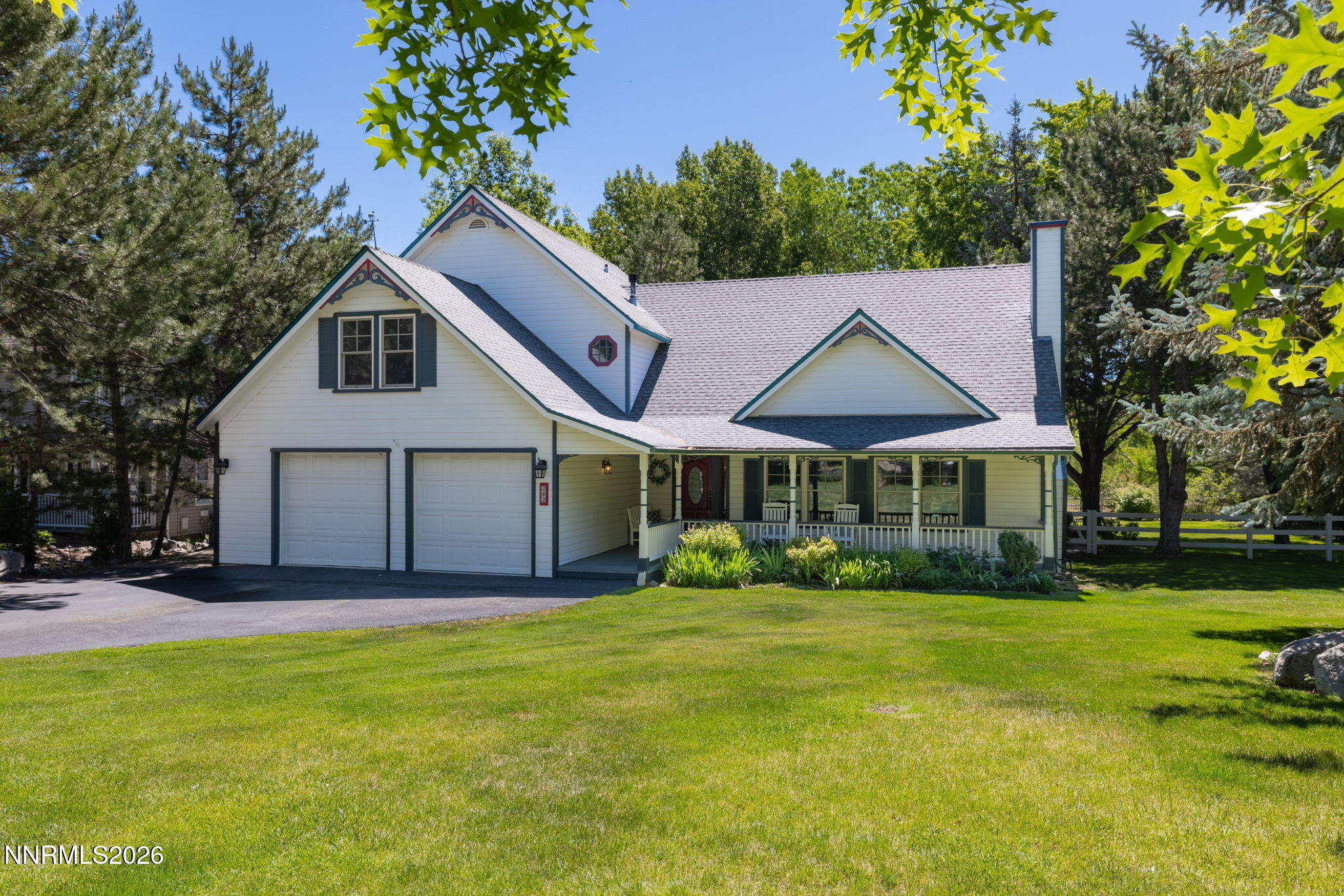 242 Kinsey Way Property Photo 1