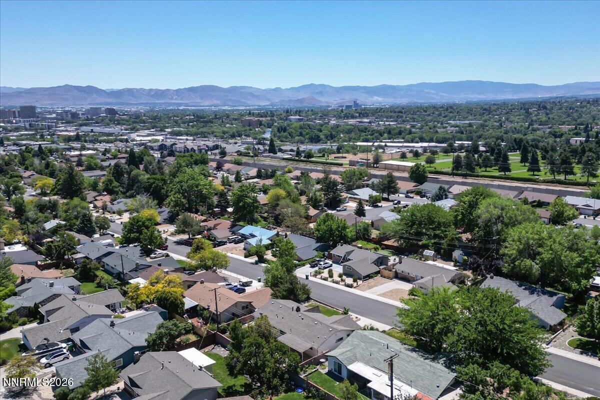 2205 Carlin Street Property Photo 47