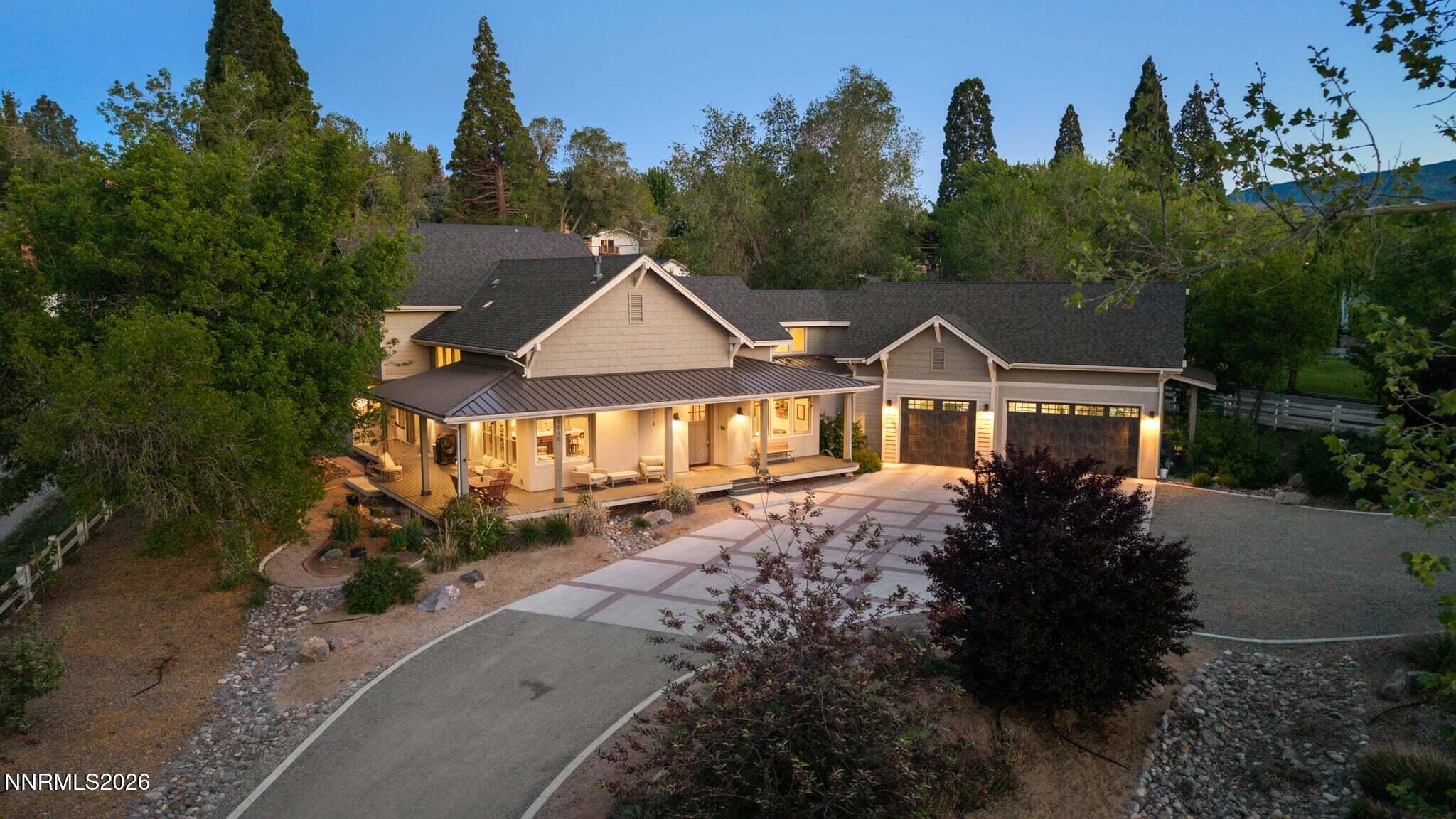1010 Skyline Boulevard Property Photo 2