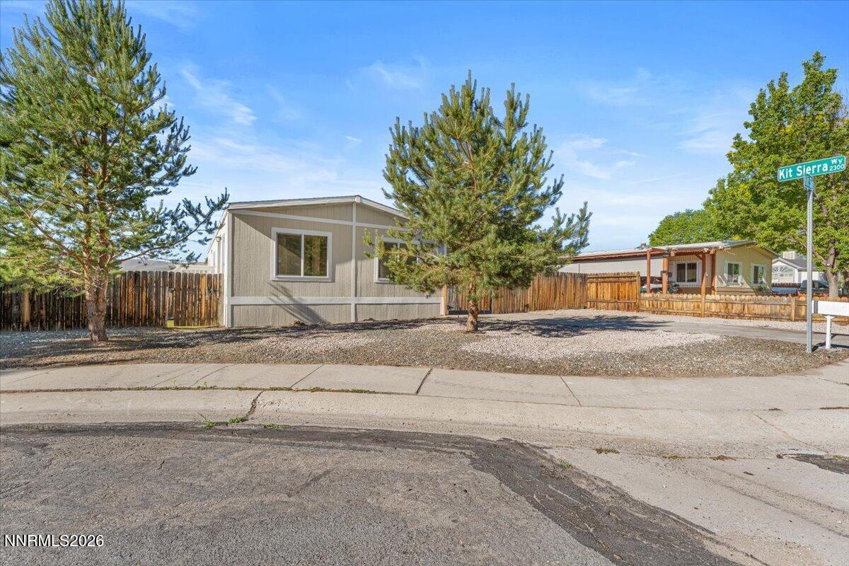 37 Kit Sierra Loop Property Photo 2