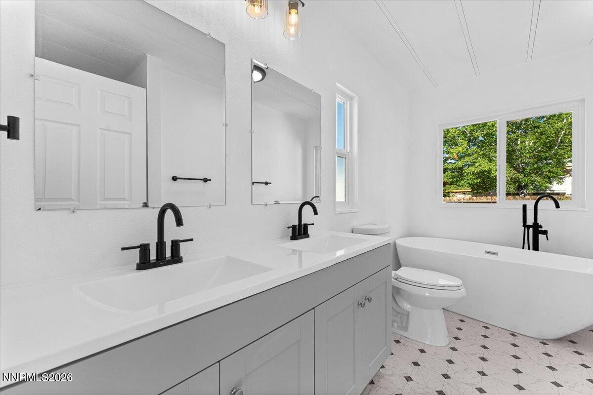 37 Kit Sierra Loop Property Photo 14